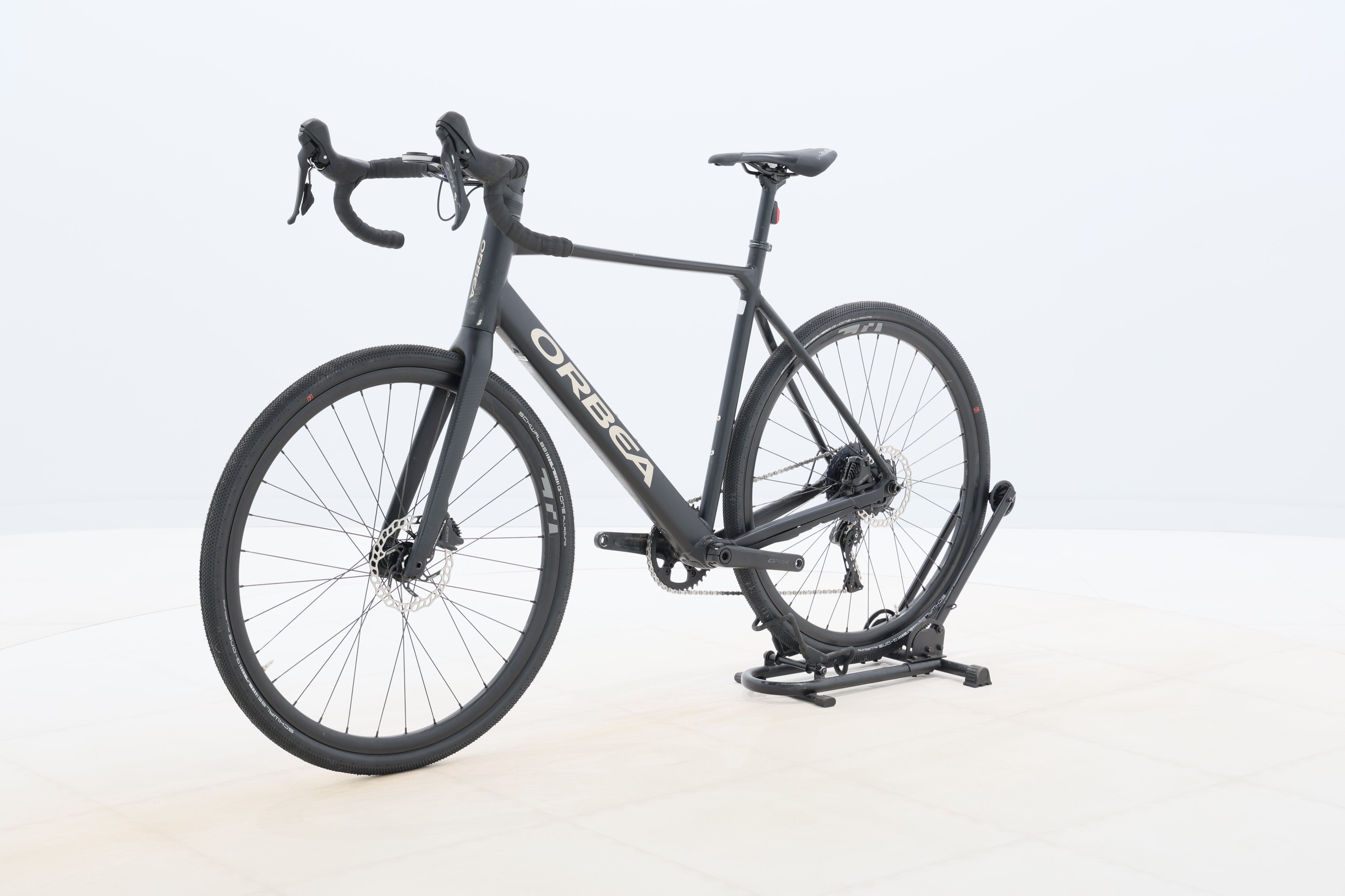 9f41a6b0-9d6c-418e-8954-a05425b96407