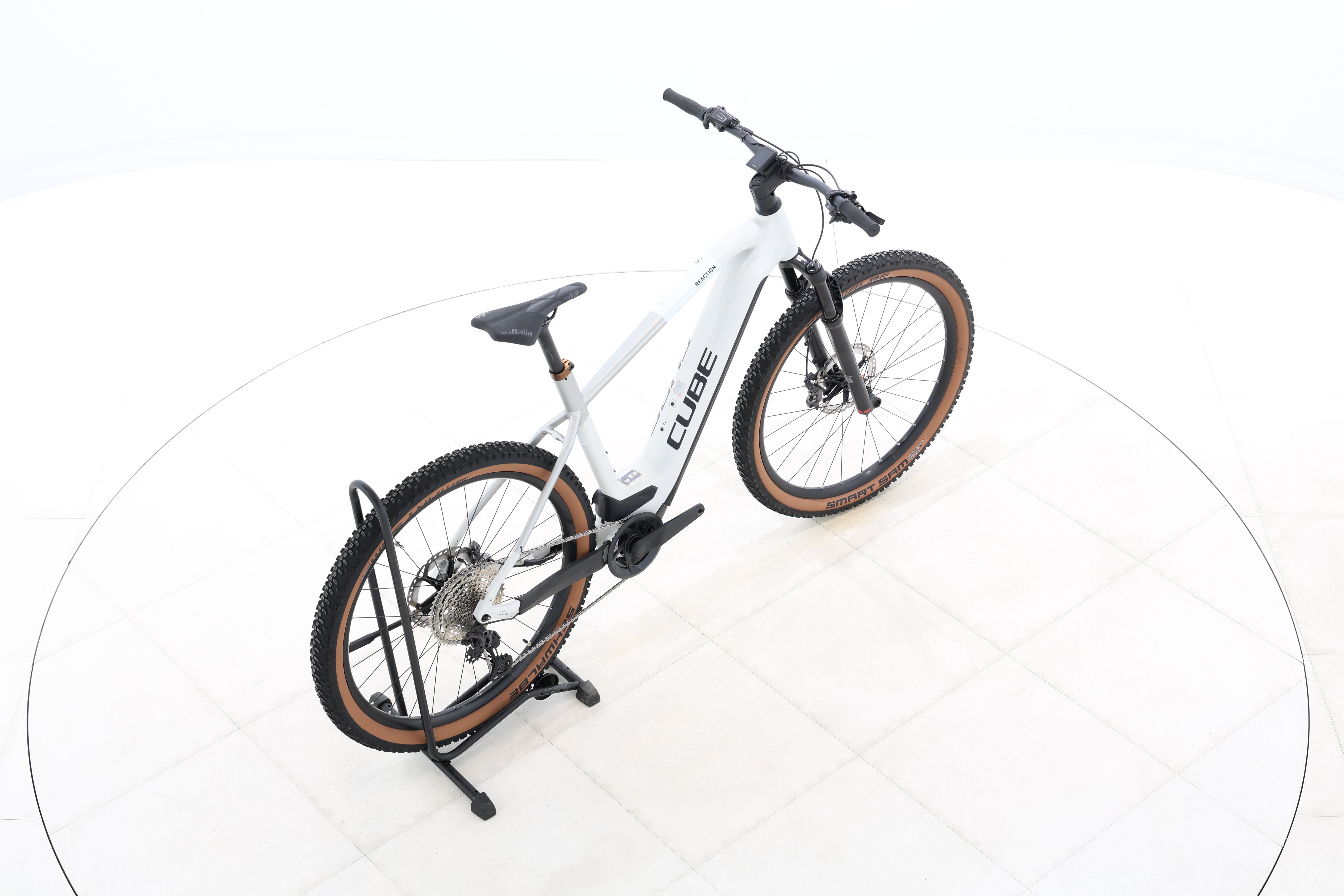 4d16034e-845b-4464-9ac8-71386a934845