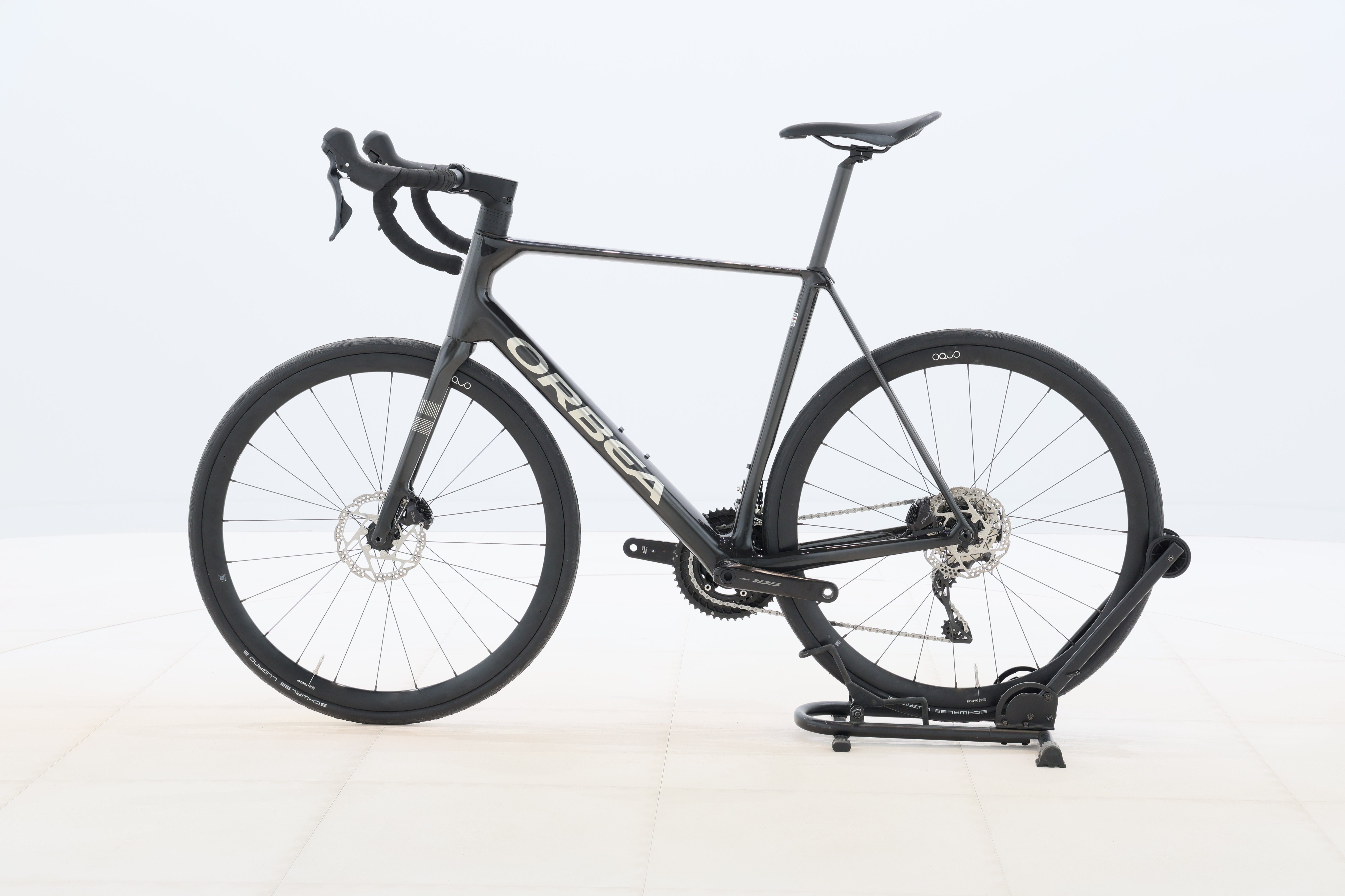 ef637dc4-2244-4e74-b187-9921a1869ea5