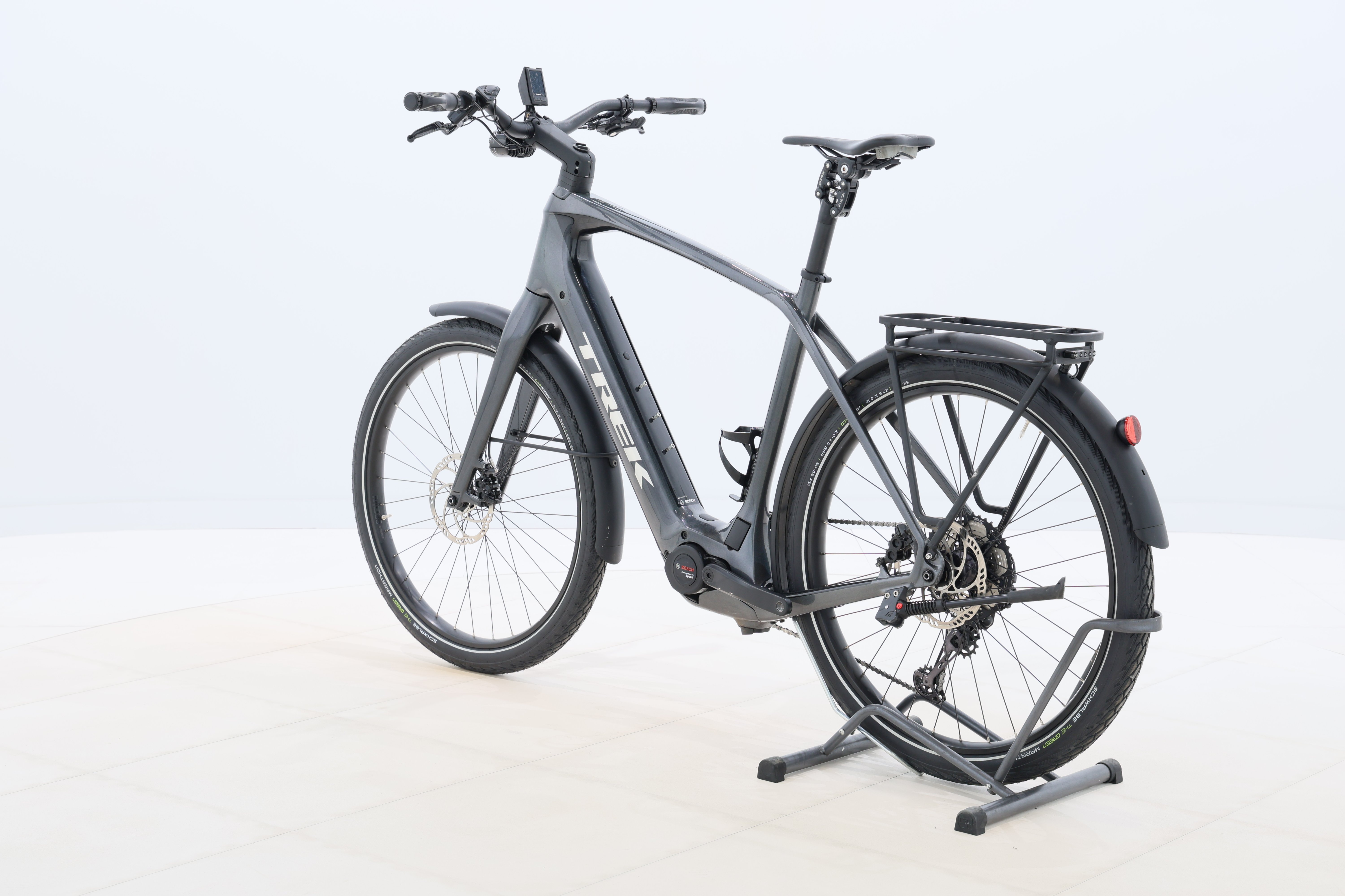 fba4b2cd-2197-4697-b1a1-1dc4061670f1