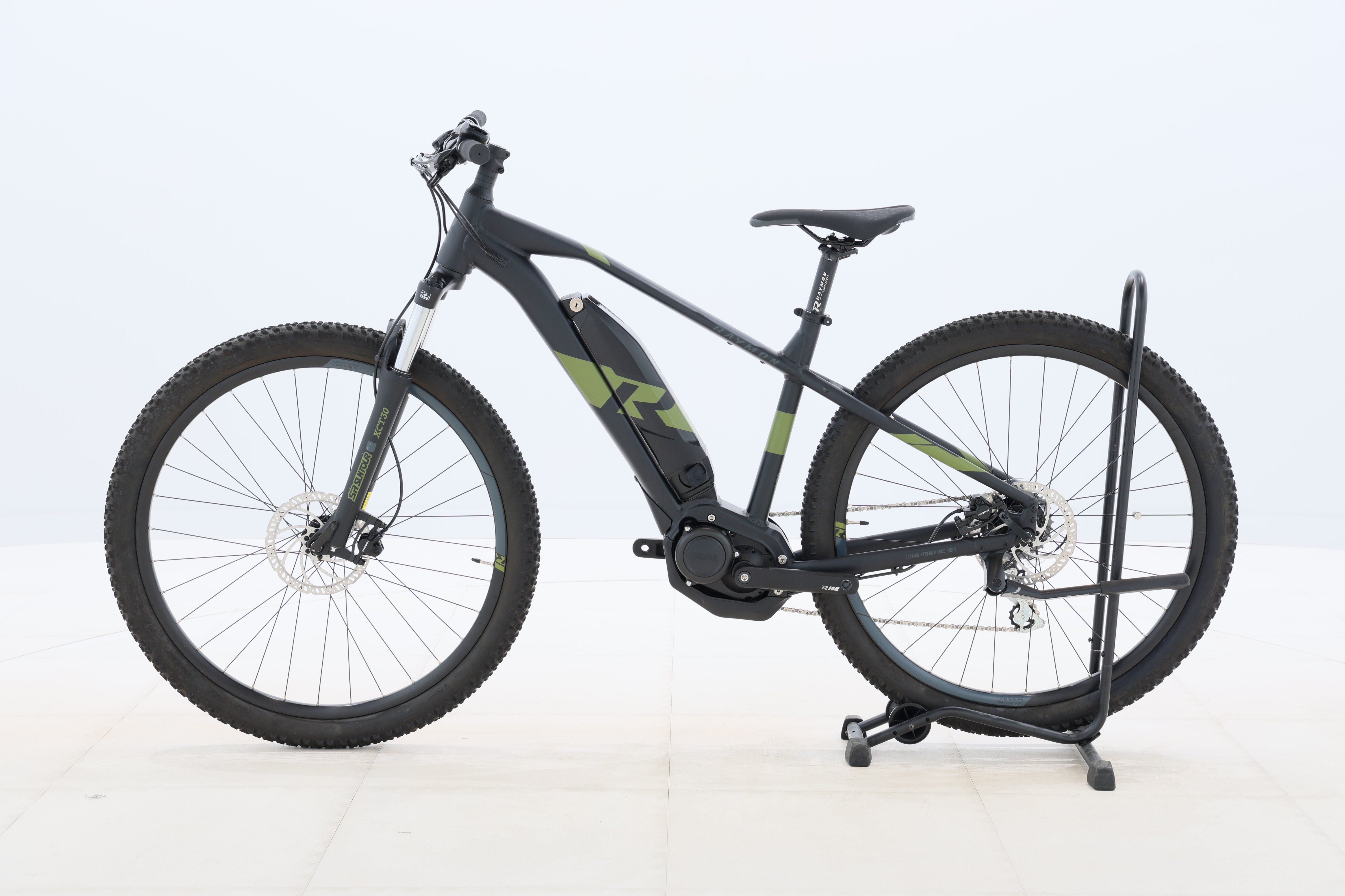 c6754401-9f62-4292-8da3-85b65c38fda7