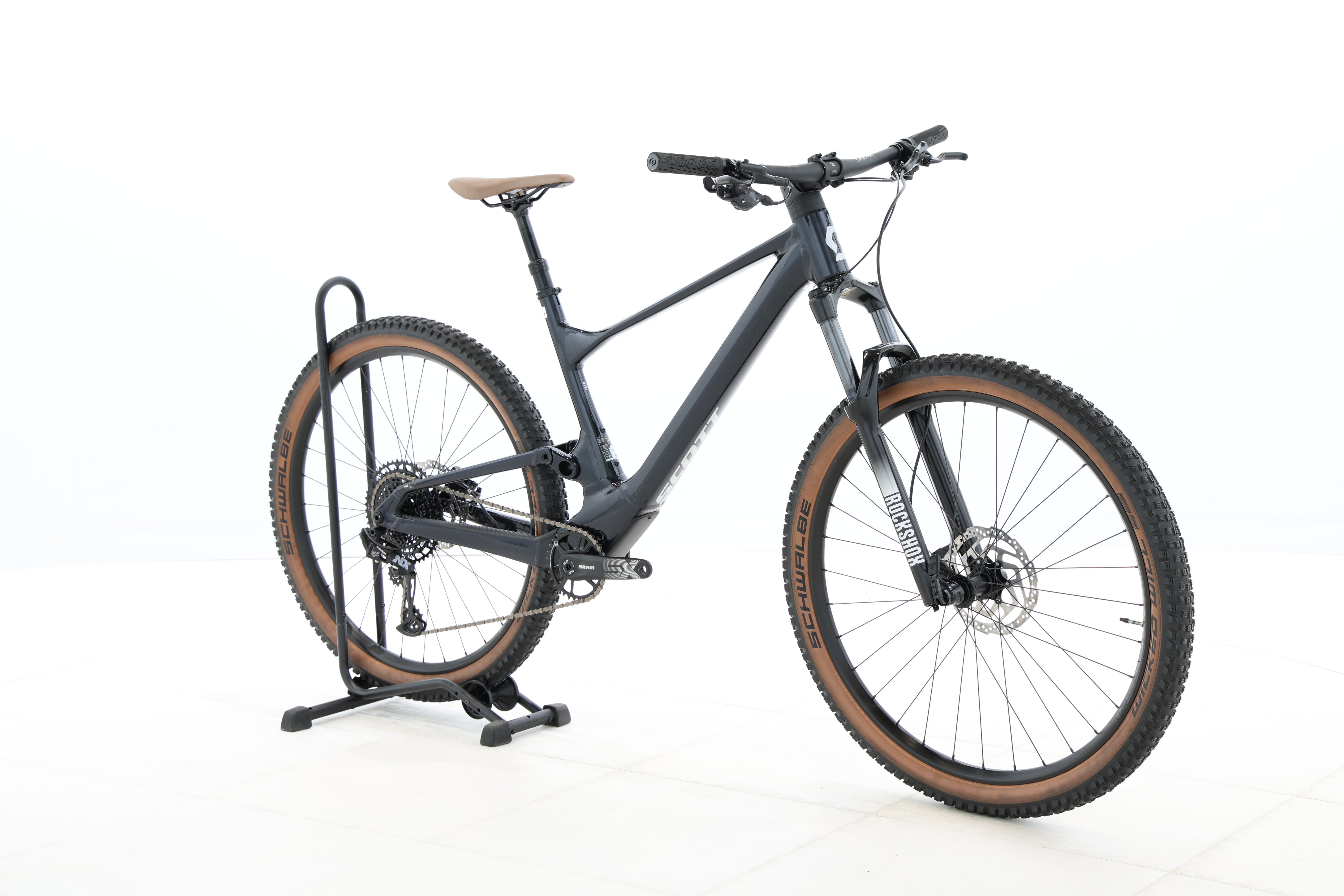 8627a065-e233-438e-90d3-f113eedda50c