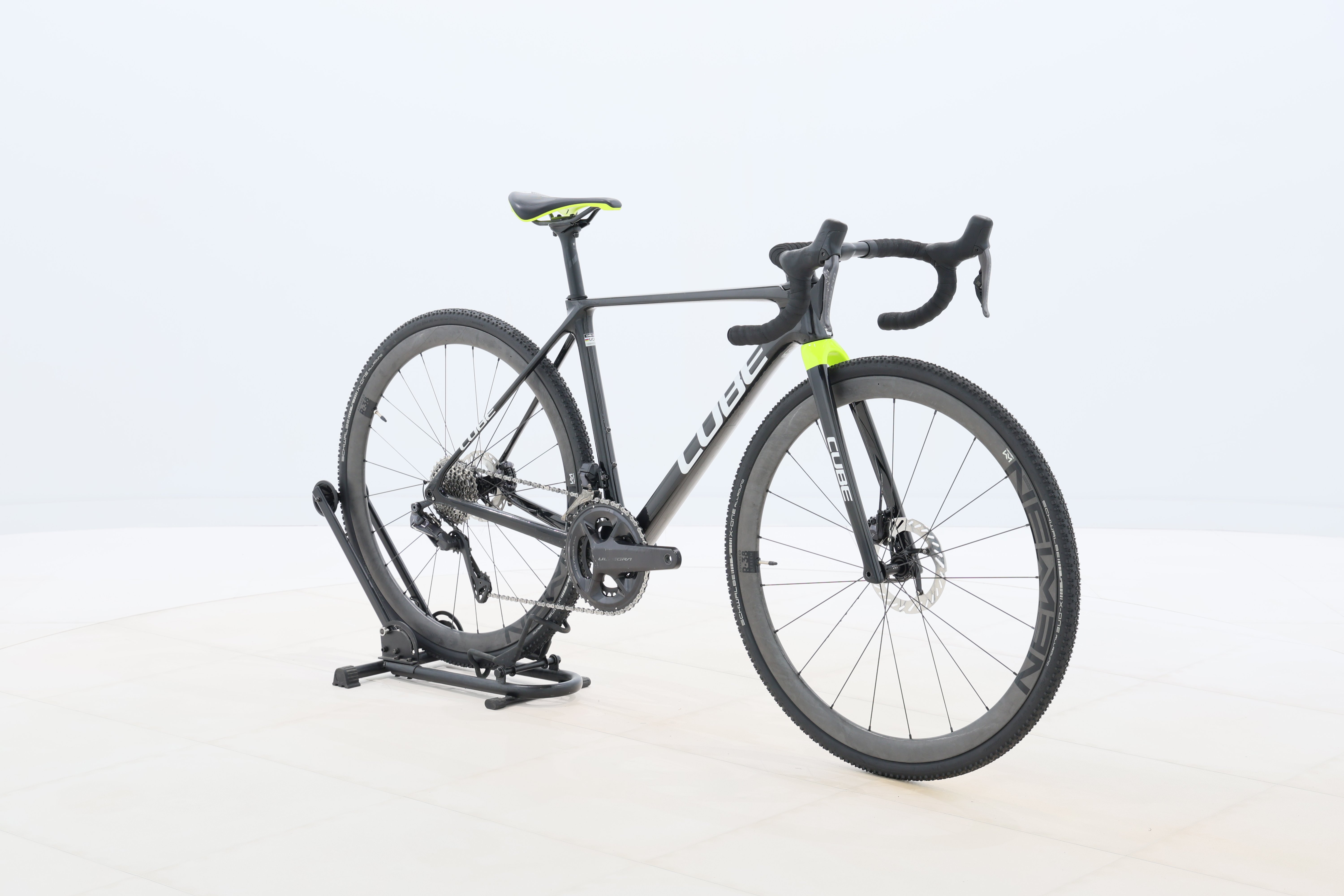 e2f81dc2-e1c1-46f8-ae77-4dcf258b33ea