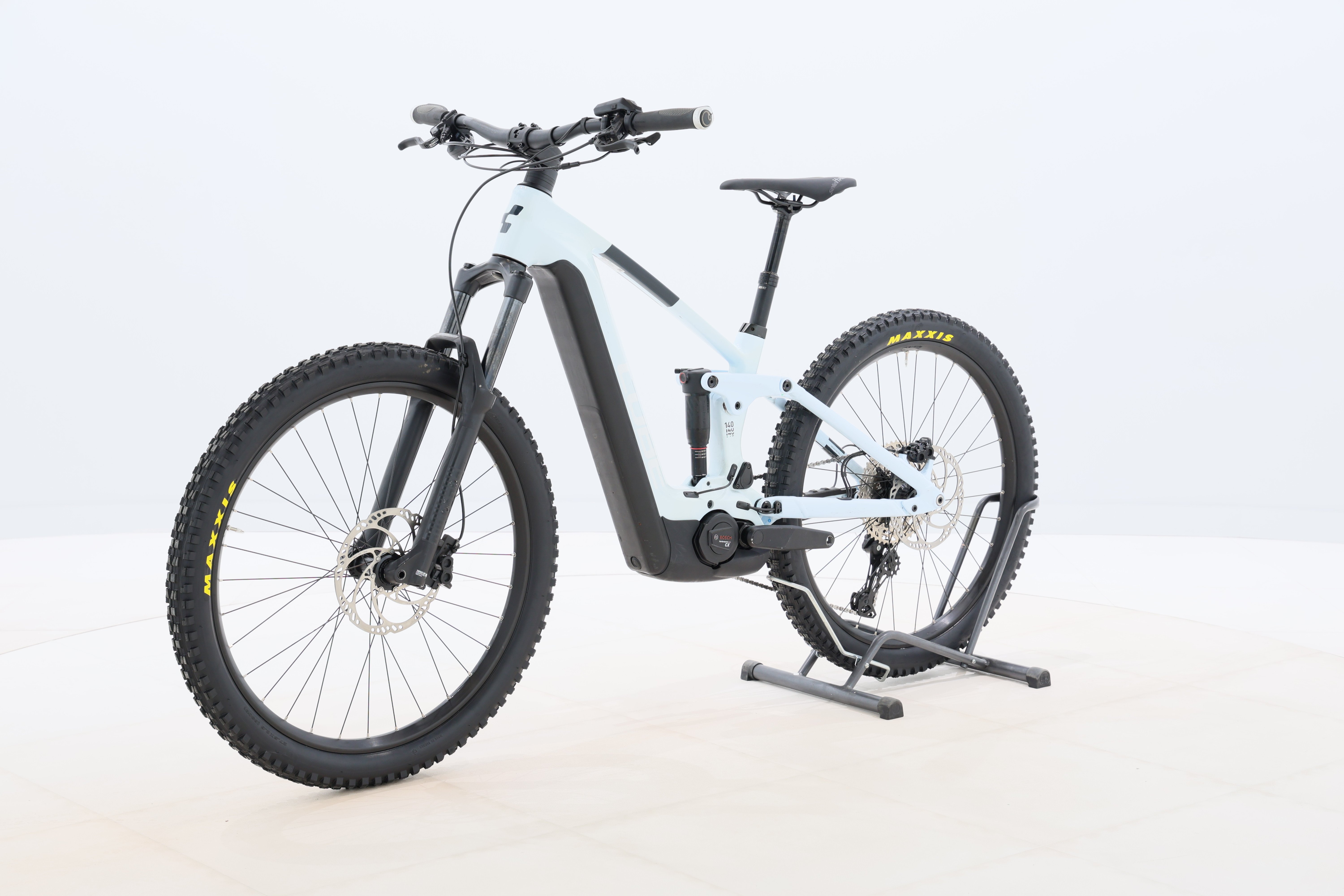 ea768b9d-8259-44a0-87e4-e5d0da867462