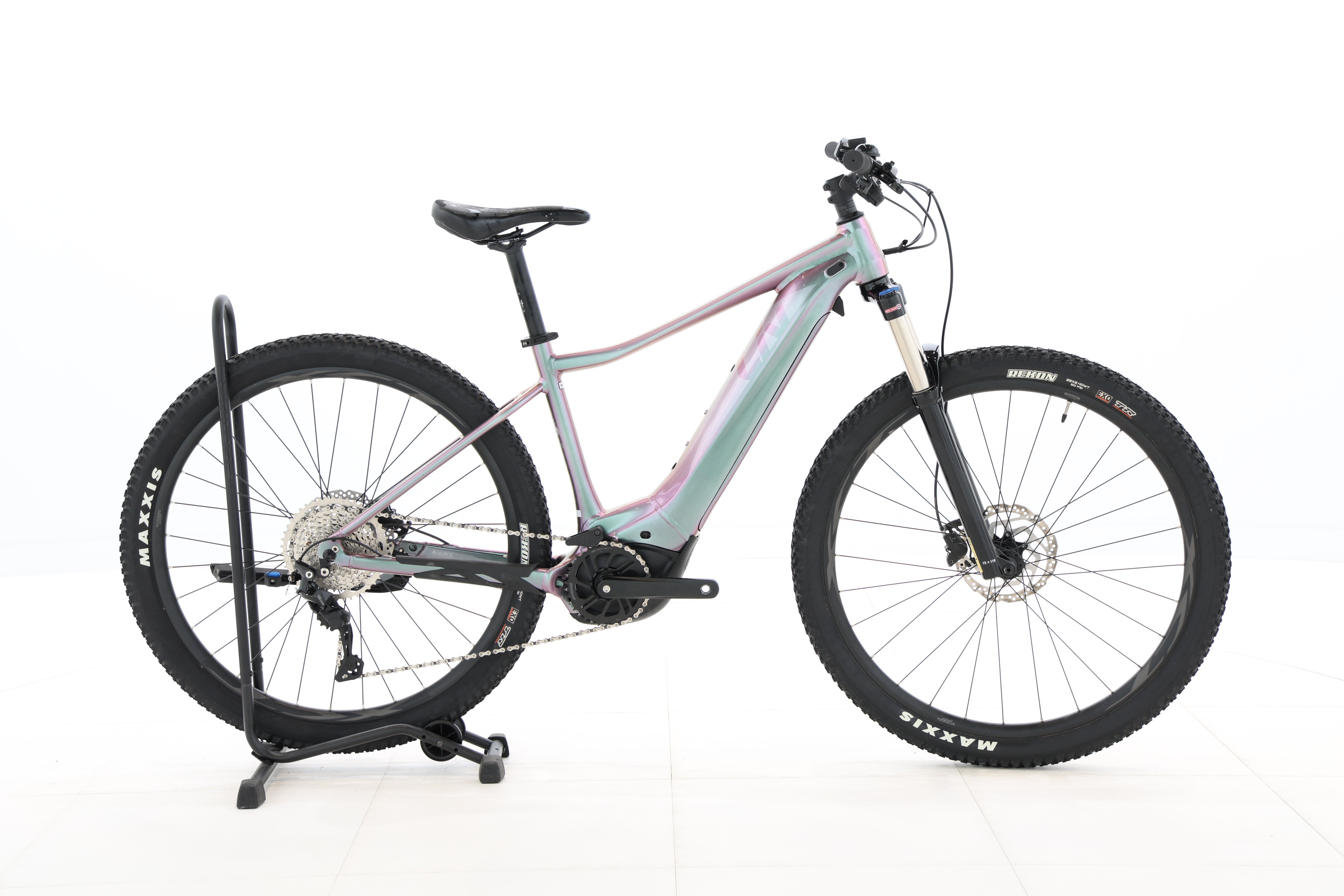 148c85cc-bc06-4603-b9b0-9b4b4143f3bf