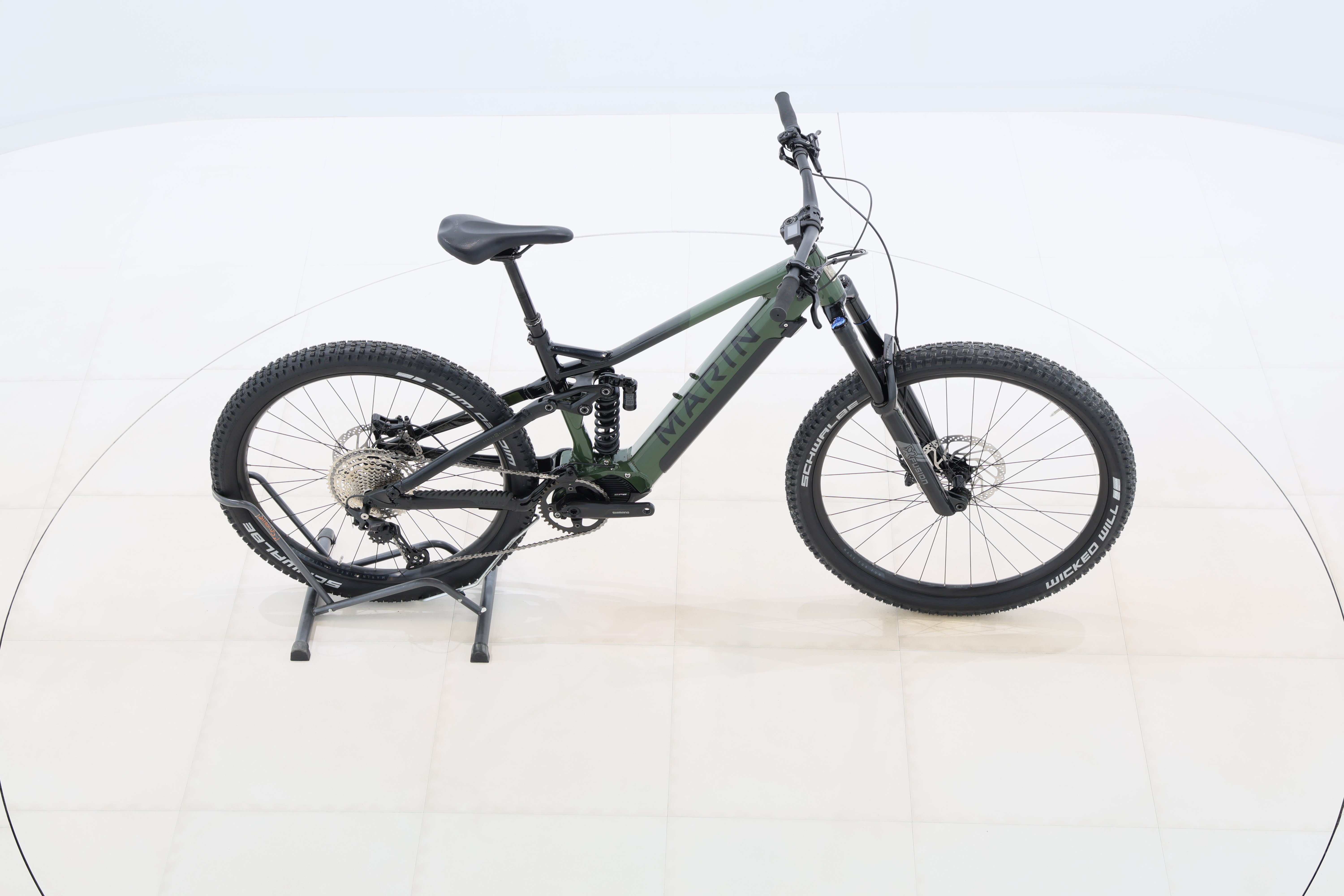 b141abc4-7b4d-46ca-b849-d397520deac0