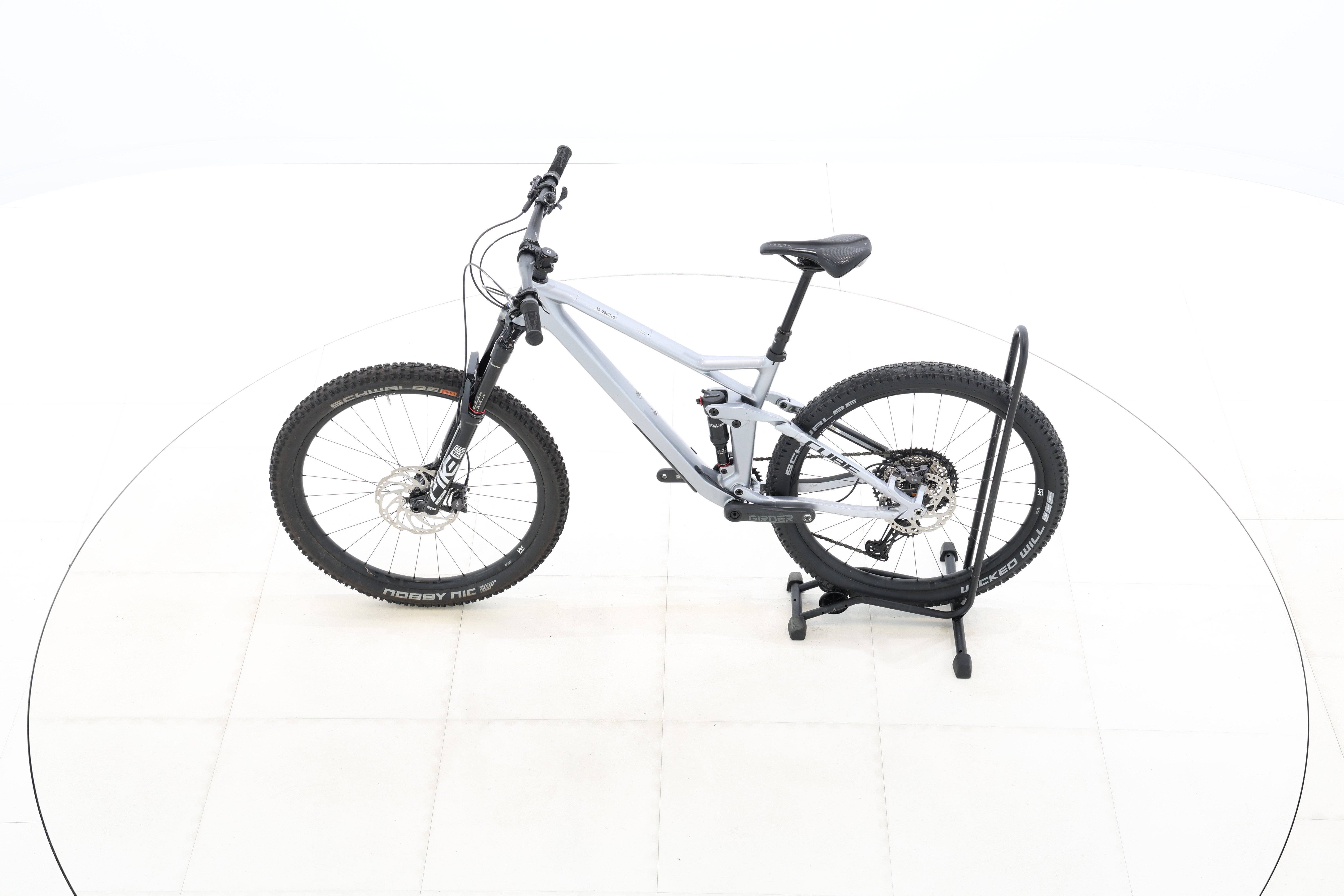 2ddd1812-2cef-40ee-9662-27d39c2aea34