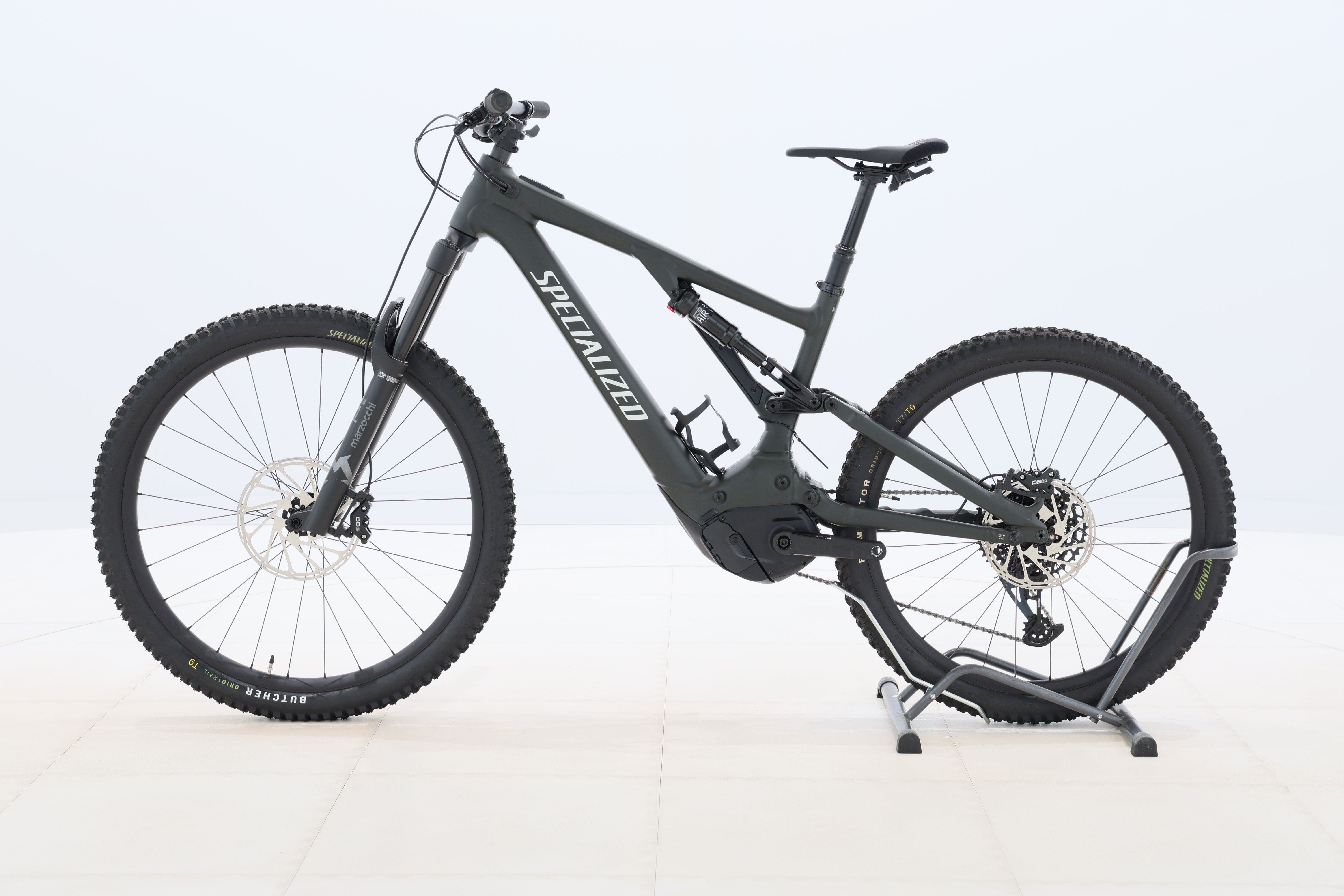 b6bf64f4-fad8-446b-8347-5263b241164d