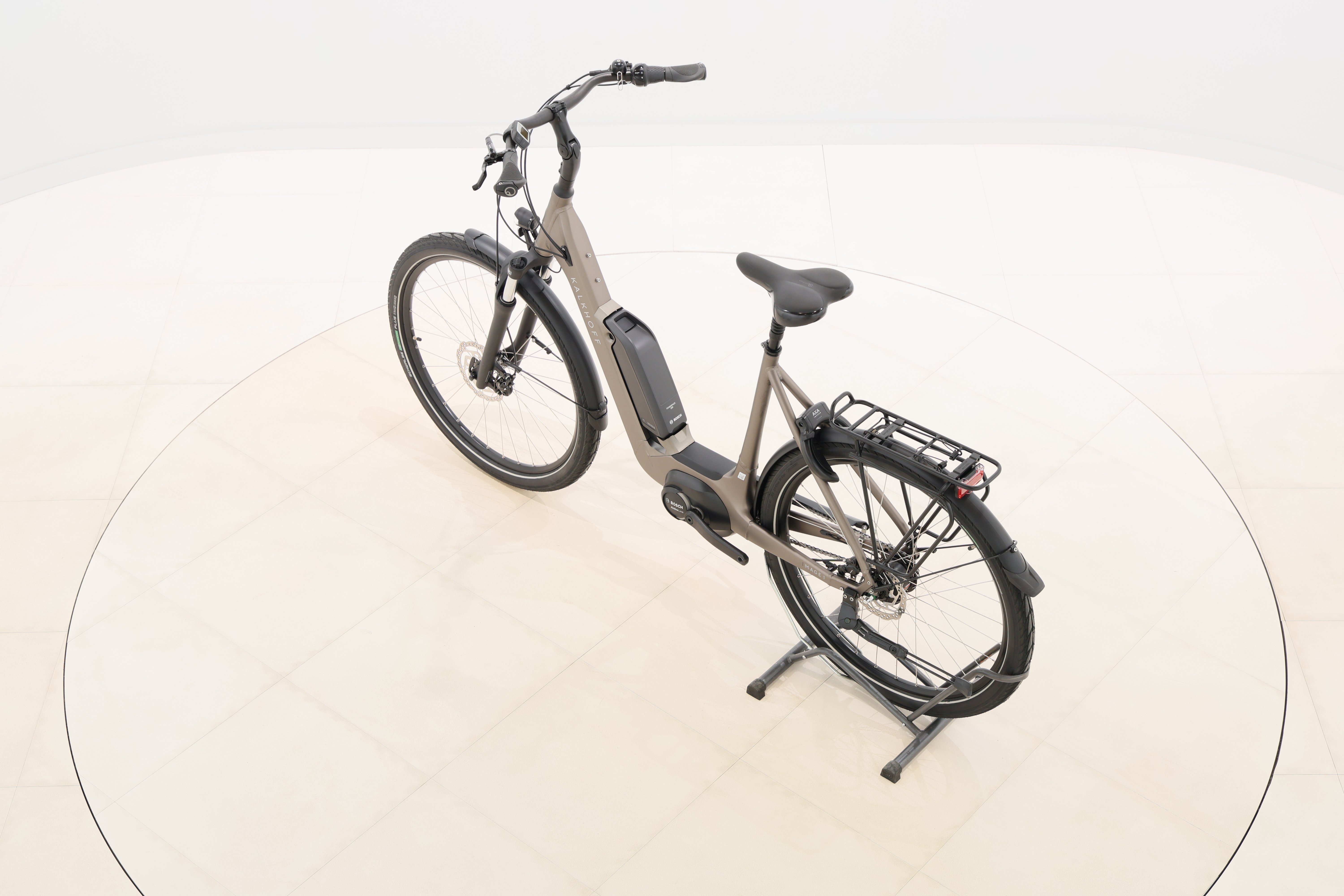 703b9456-0527-408f-9883-2a9f68e07a29