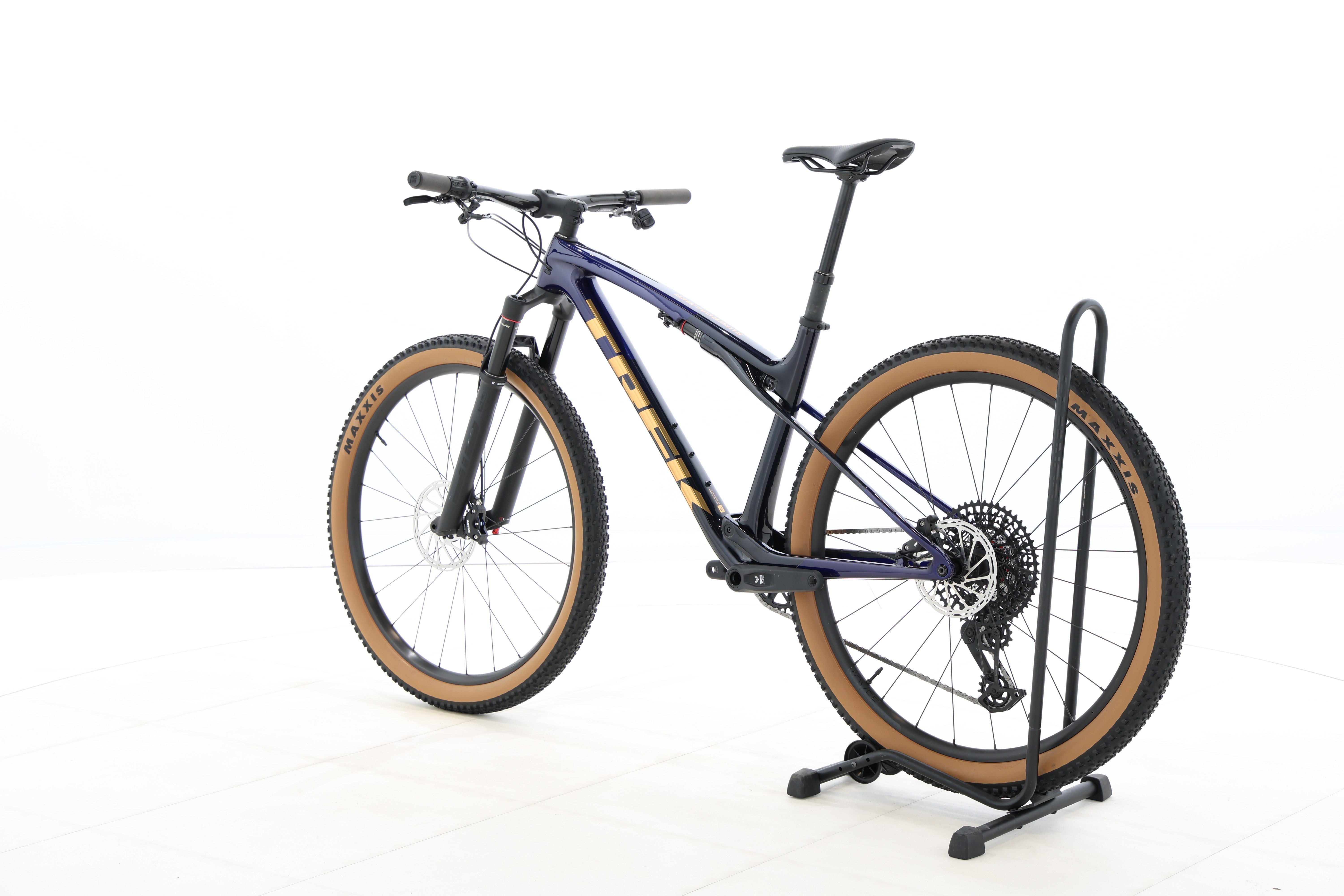 7b2b8660-587a-4c0a-a44a-c4d5e22ec981