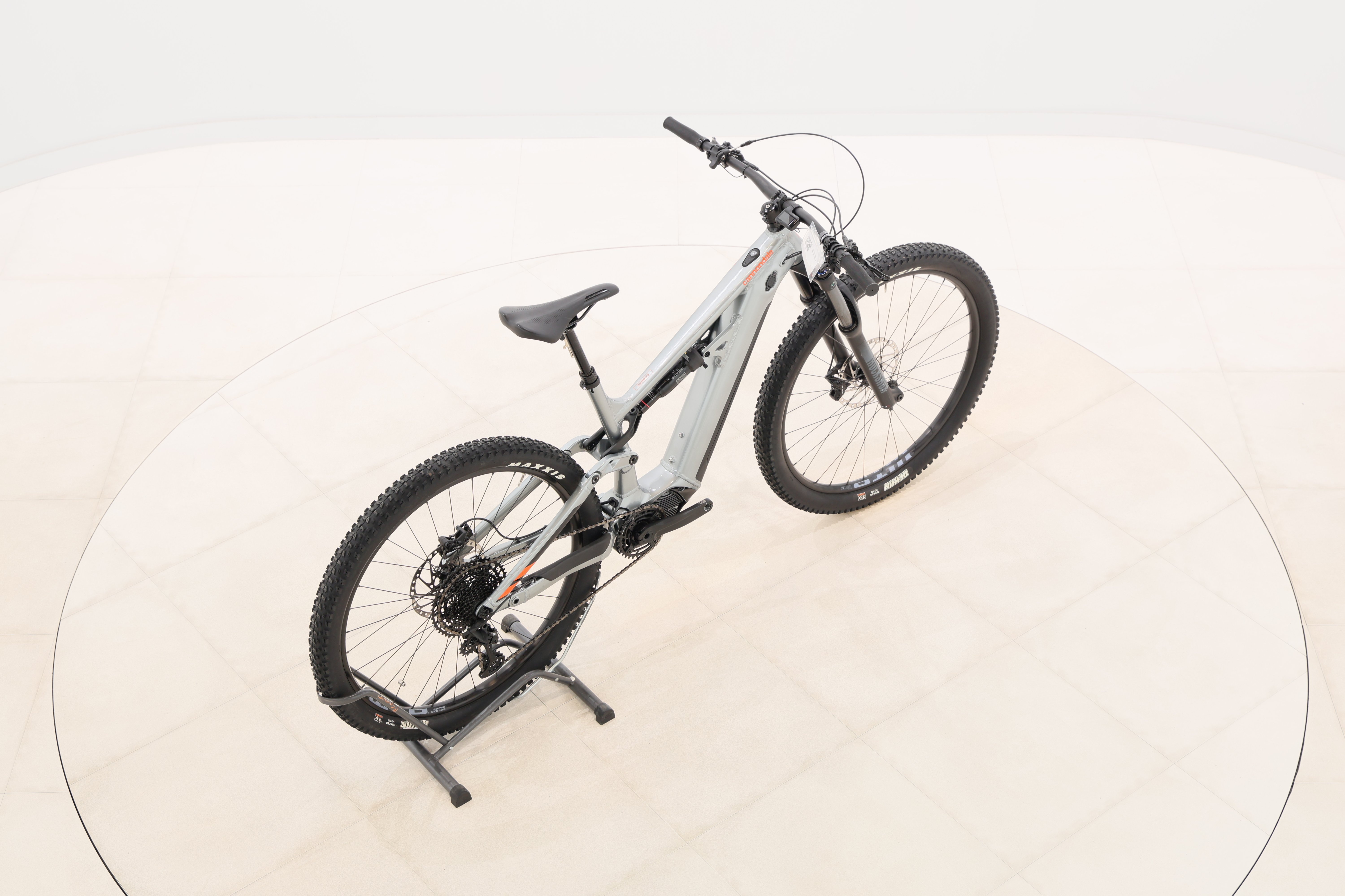 5ed770cc-34f7-470b-83bf-f3e286d7c41b