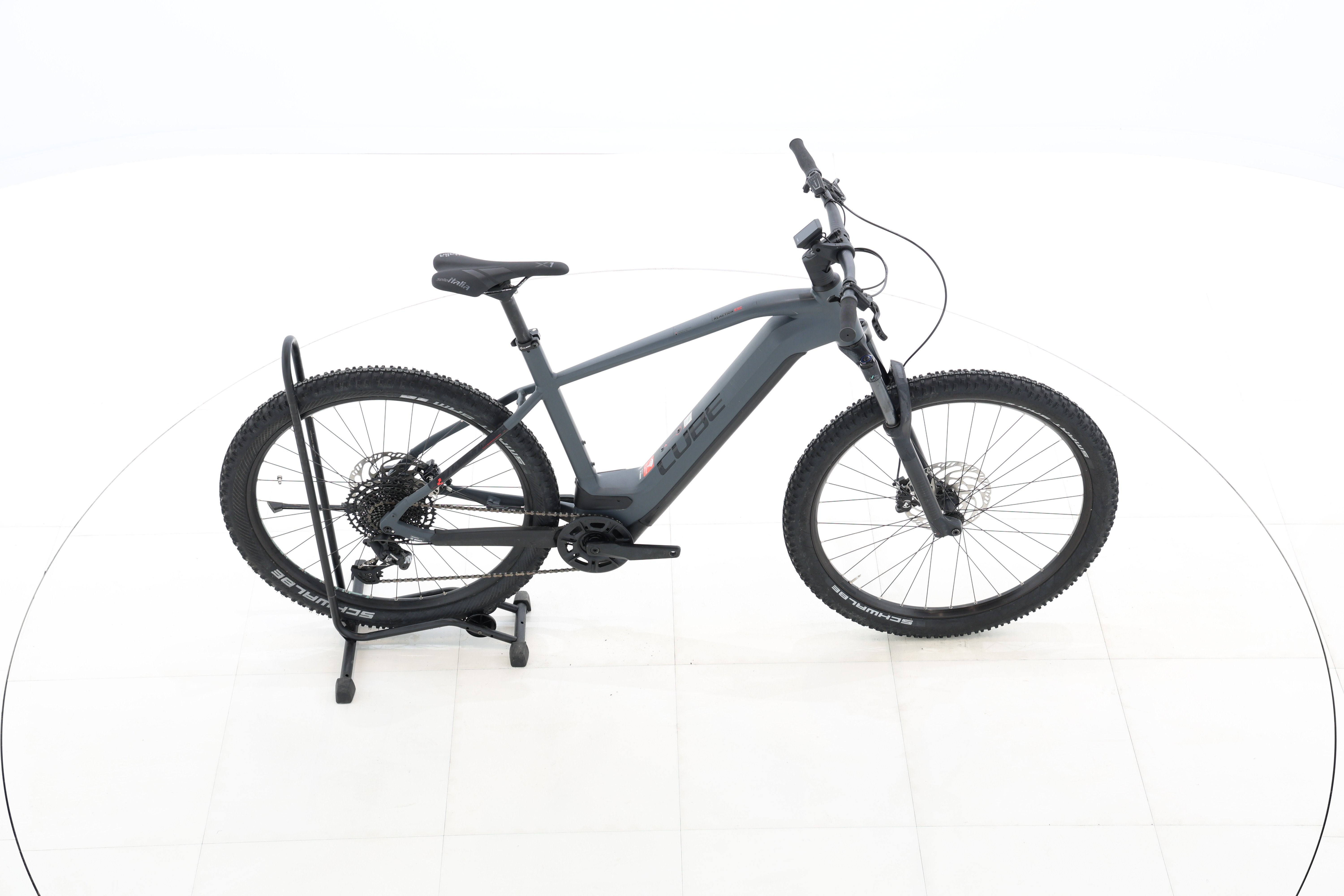 28ffc09b-3ddc-4c4e-8328-82090b237e9f