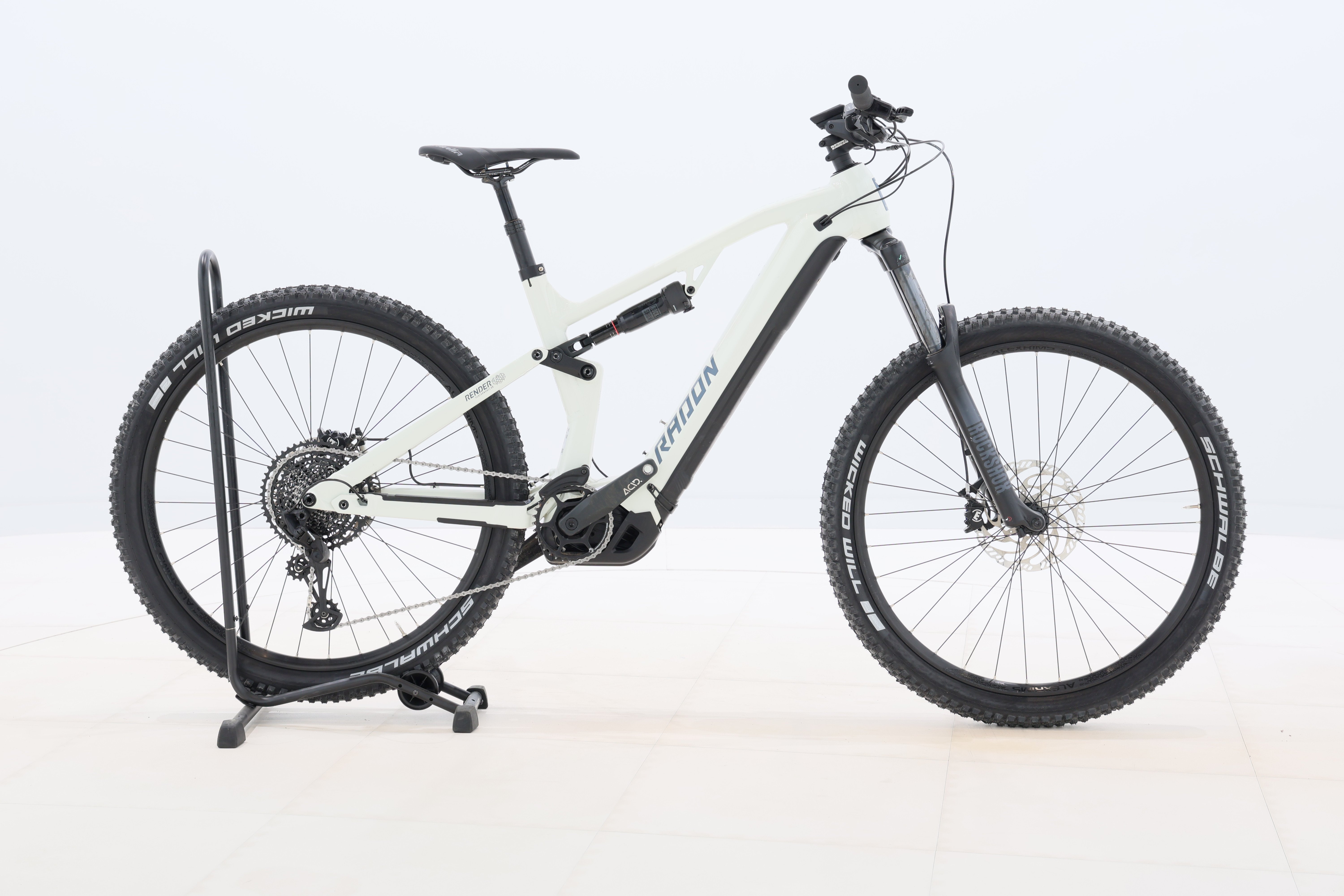 aad983ad-c0a8-4df1-a03c-3a702ff1a1a4