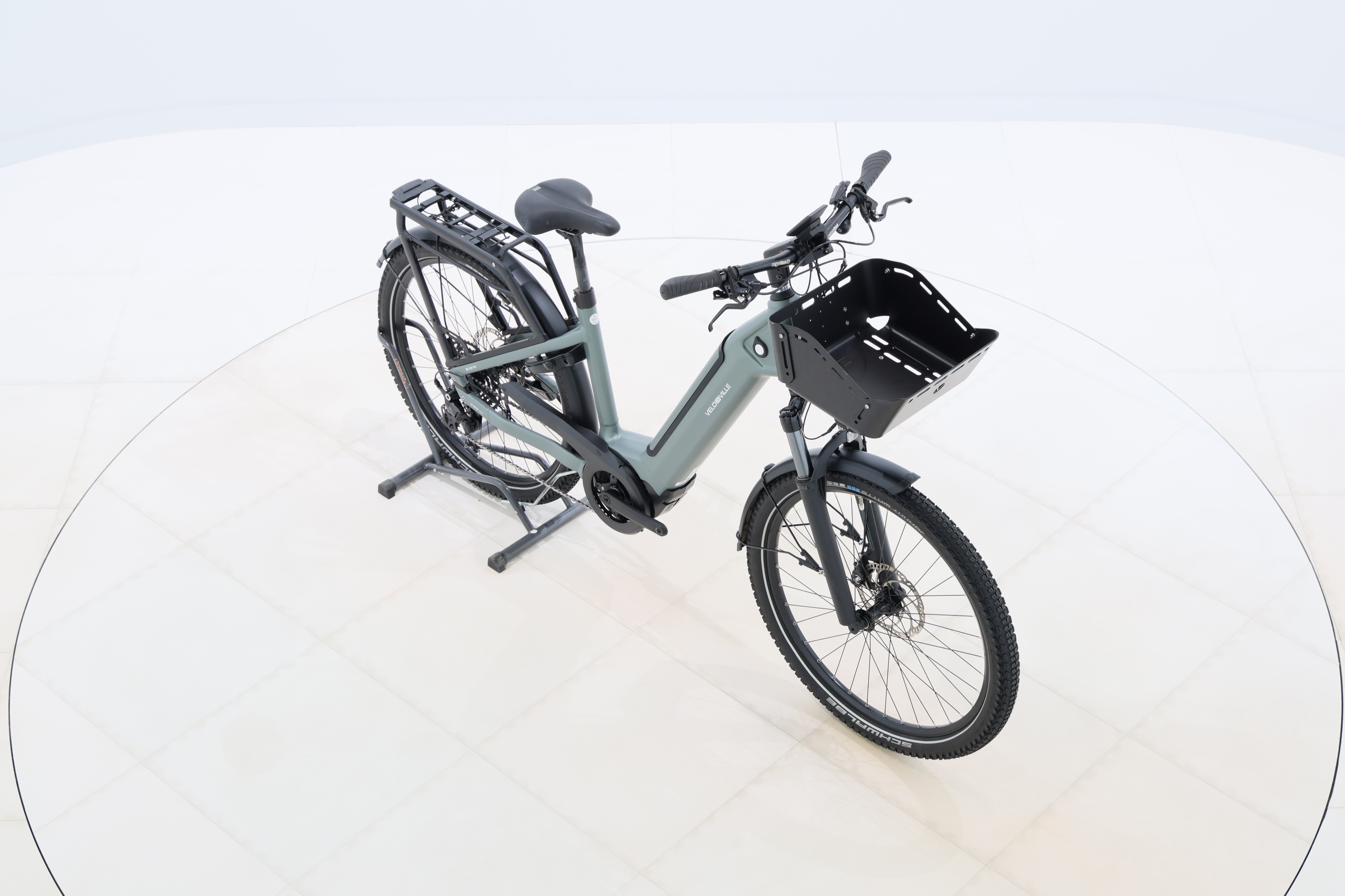 f1852355-2780-4f23-a704-12030f8ec395