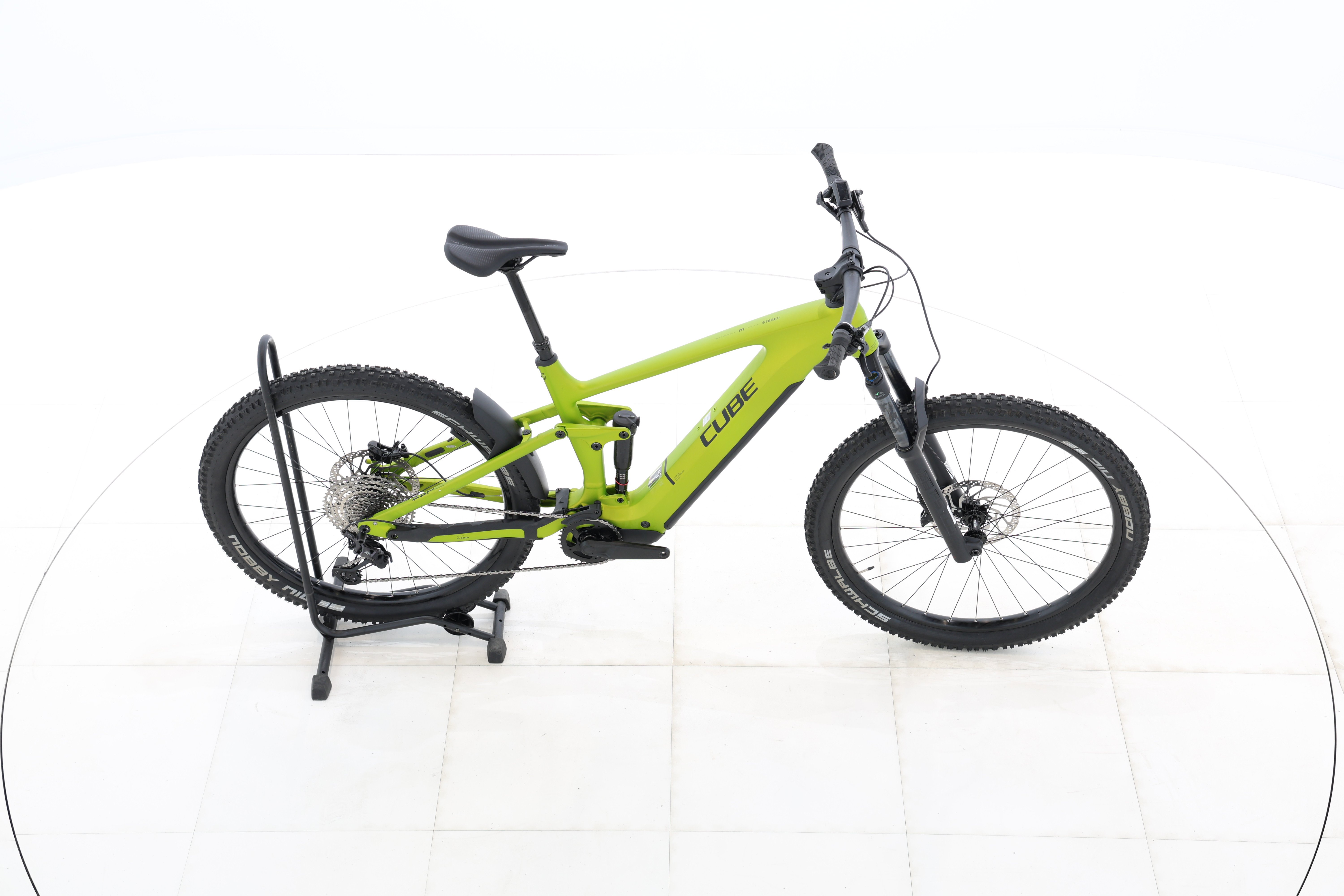 a8dc6938-e829-4bfb-ba1a-66f117dd748c