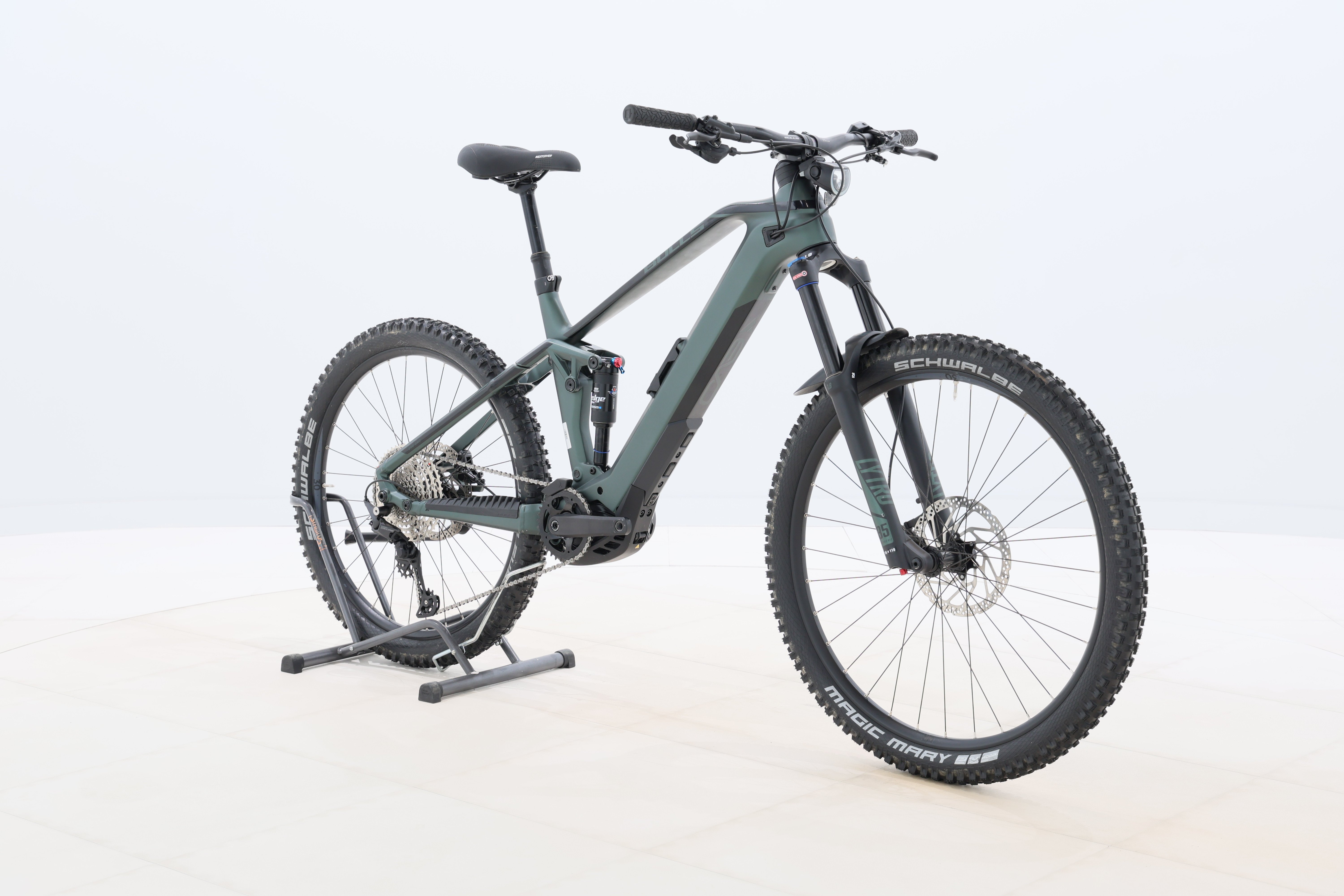 e64c0bd5-4ef0-4f19-874b-275607264b52