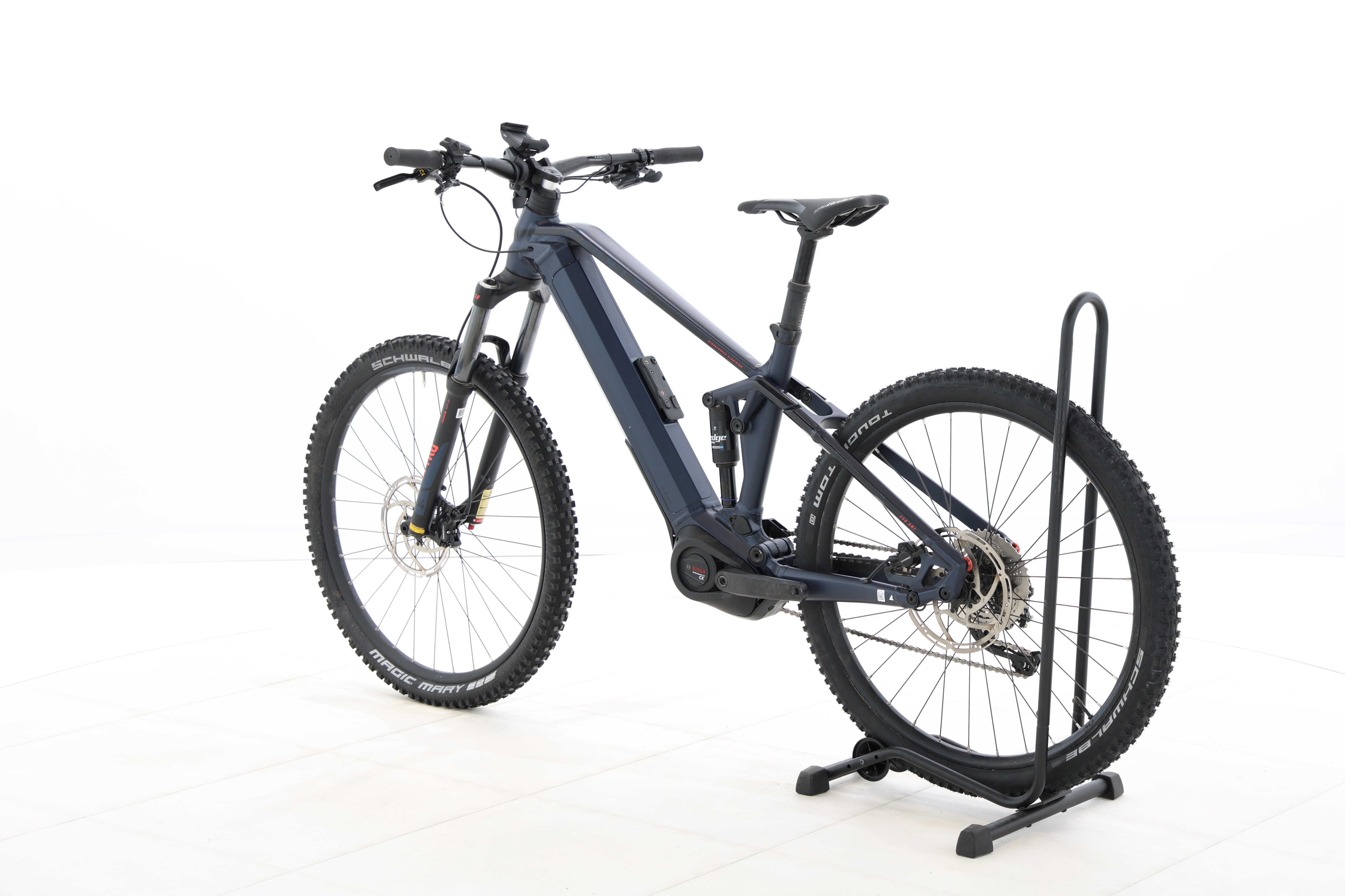 7b51f5c2-033b-48f7-8a92-f76110adc844