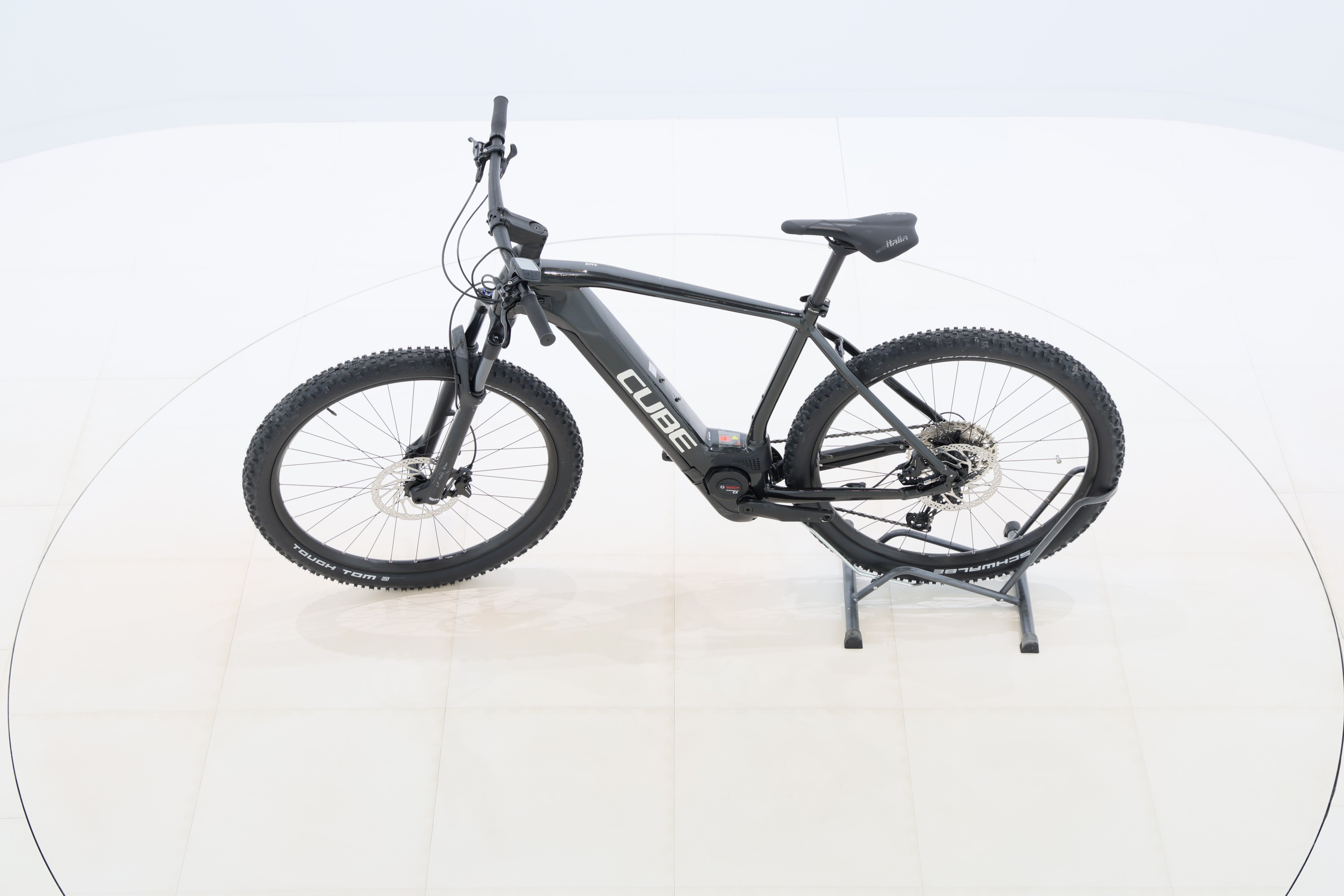 a1805210-6ad8-4081-9a9b-667b4a7dad98