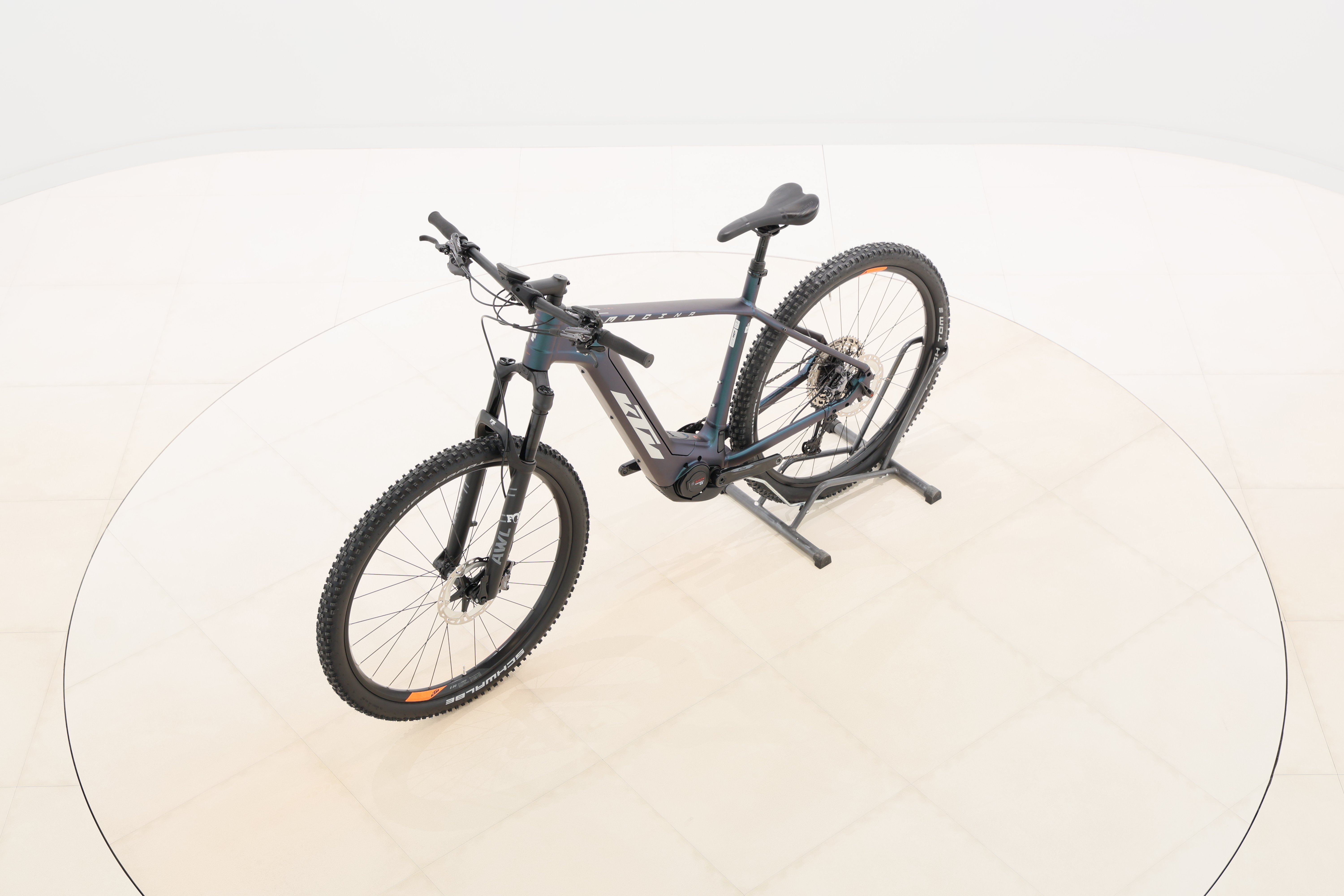 0a9d5dd8-200c-4023-bdf8-cb86d842db49