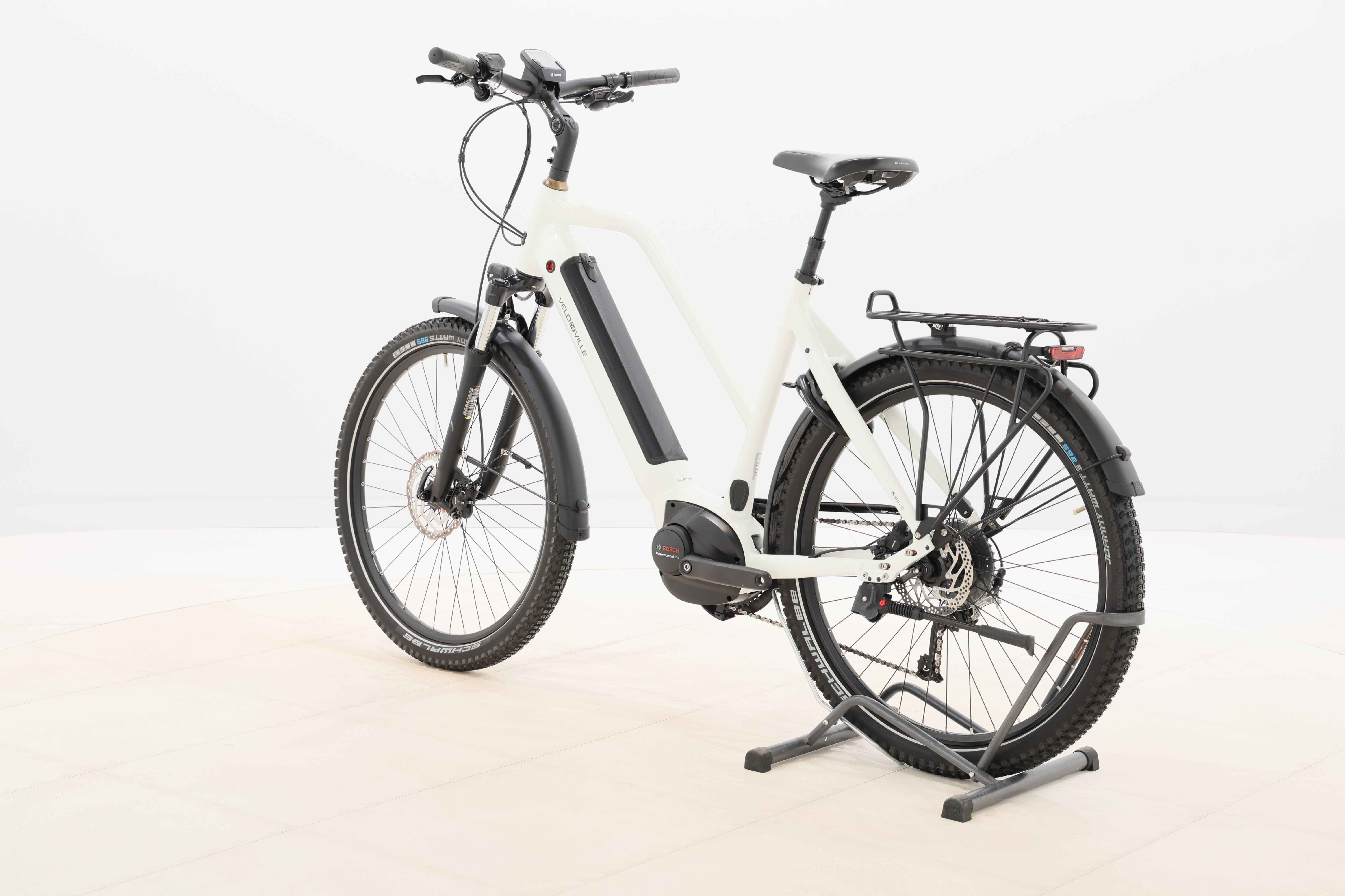 740c8e8b-81cc-4cd7-9ba1-00d6c6ac31ad