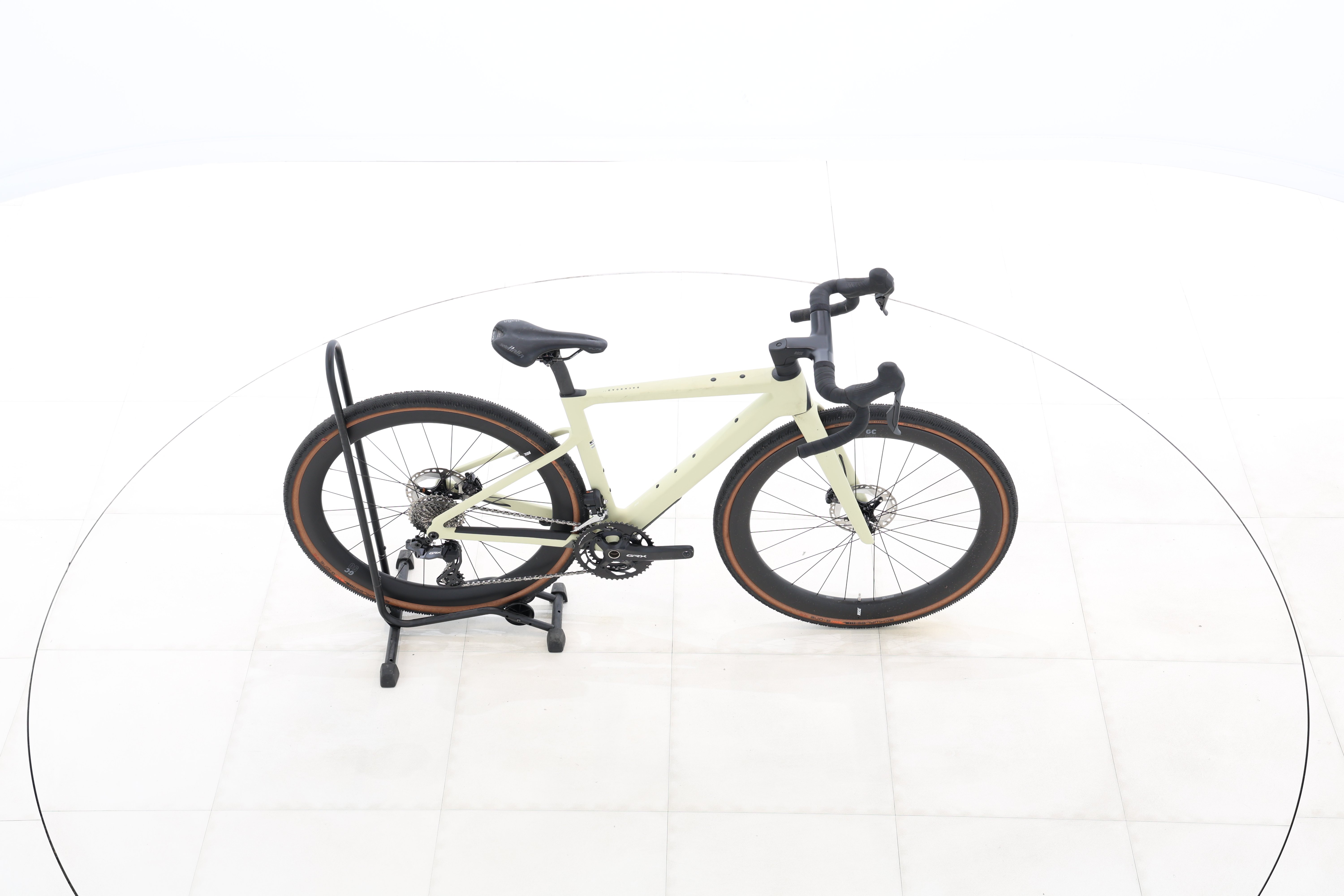 fee87e6a-7883-40d5-8a53-06a97011d8d0