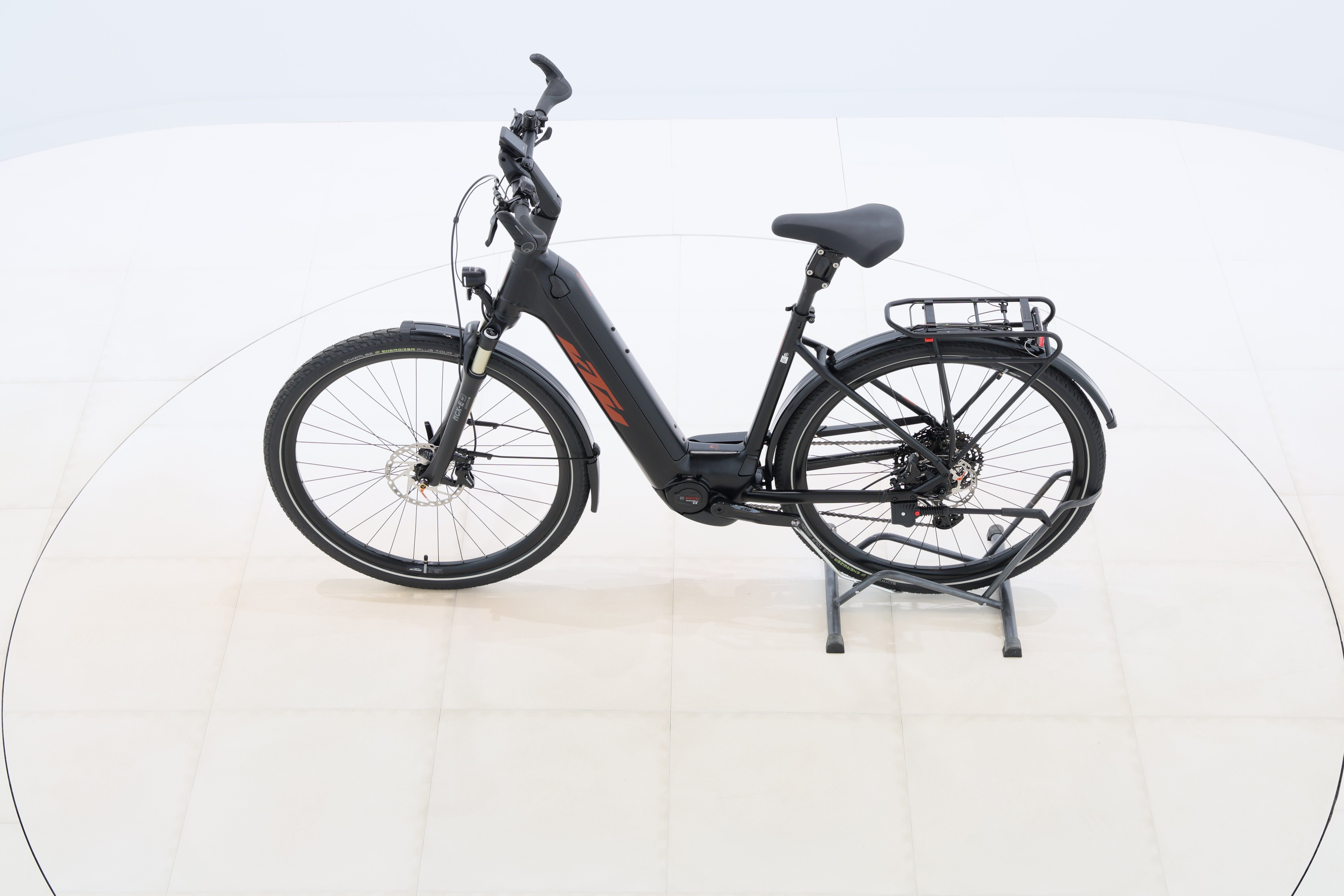 fe216e4d-e1b6-4a60-b6f8-ed06bf127fcc