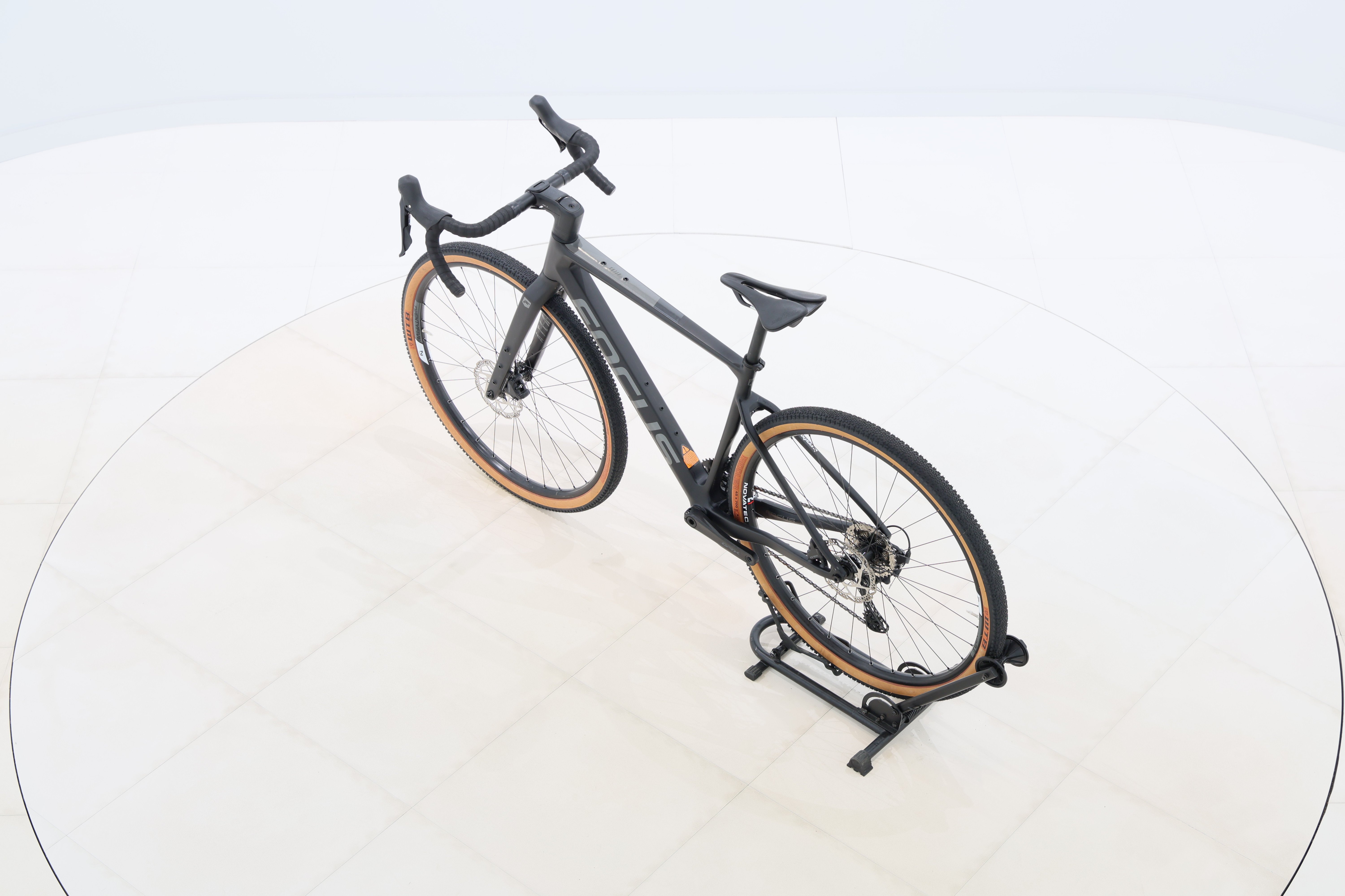 dfa70aa3-2c51-4367-83cf-71bcfbc70b47