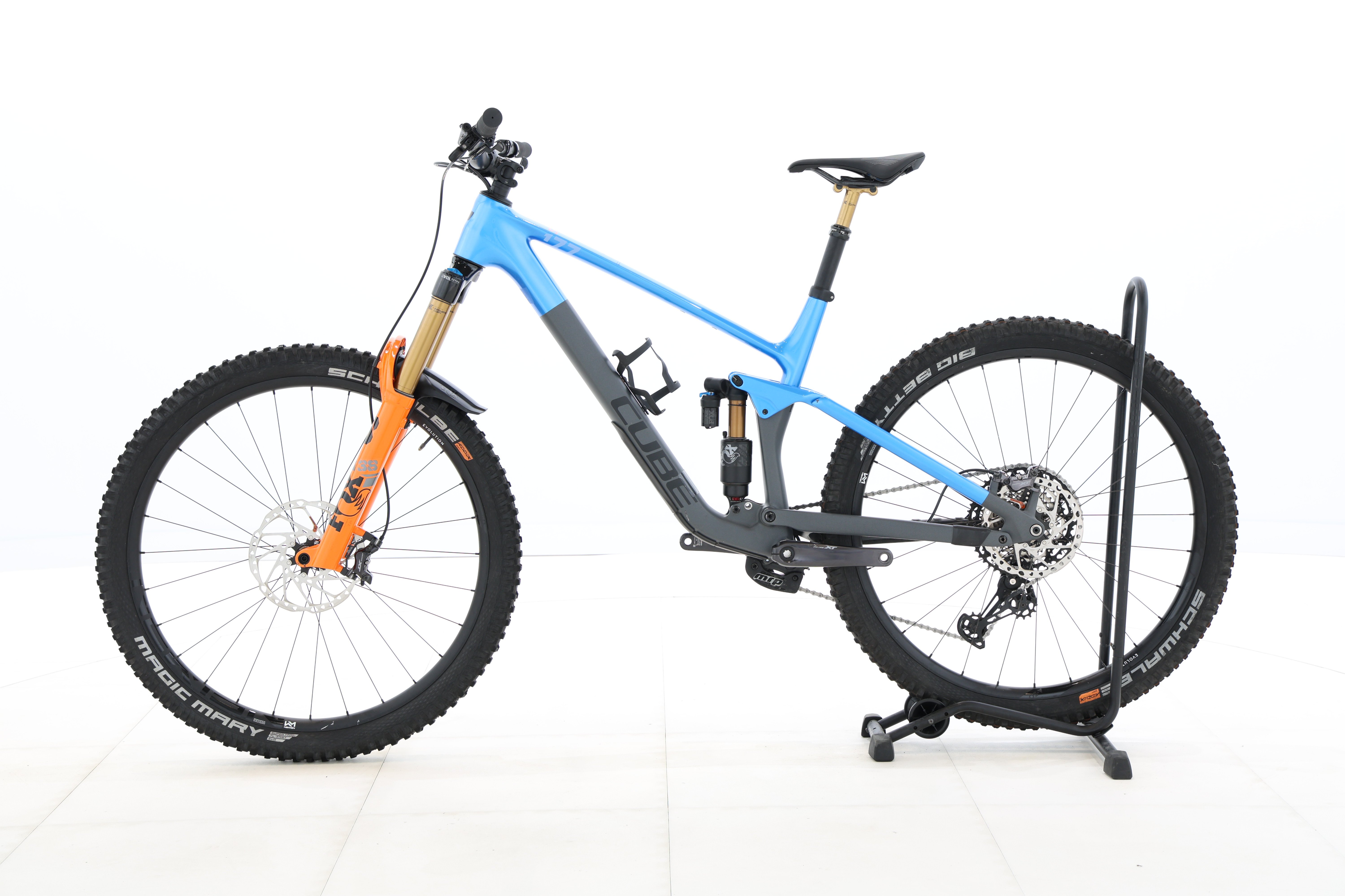 c0e17aab-d4ff-4056-8081-c7727fadc52a