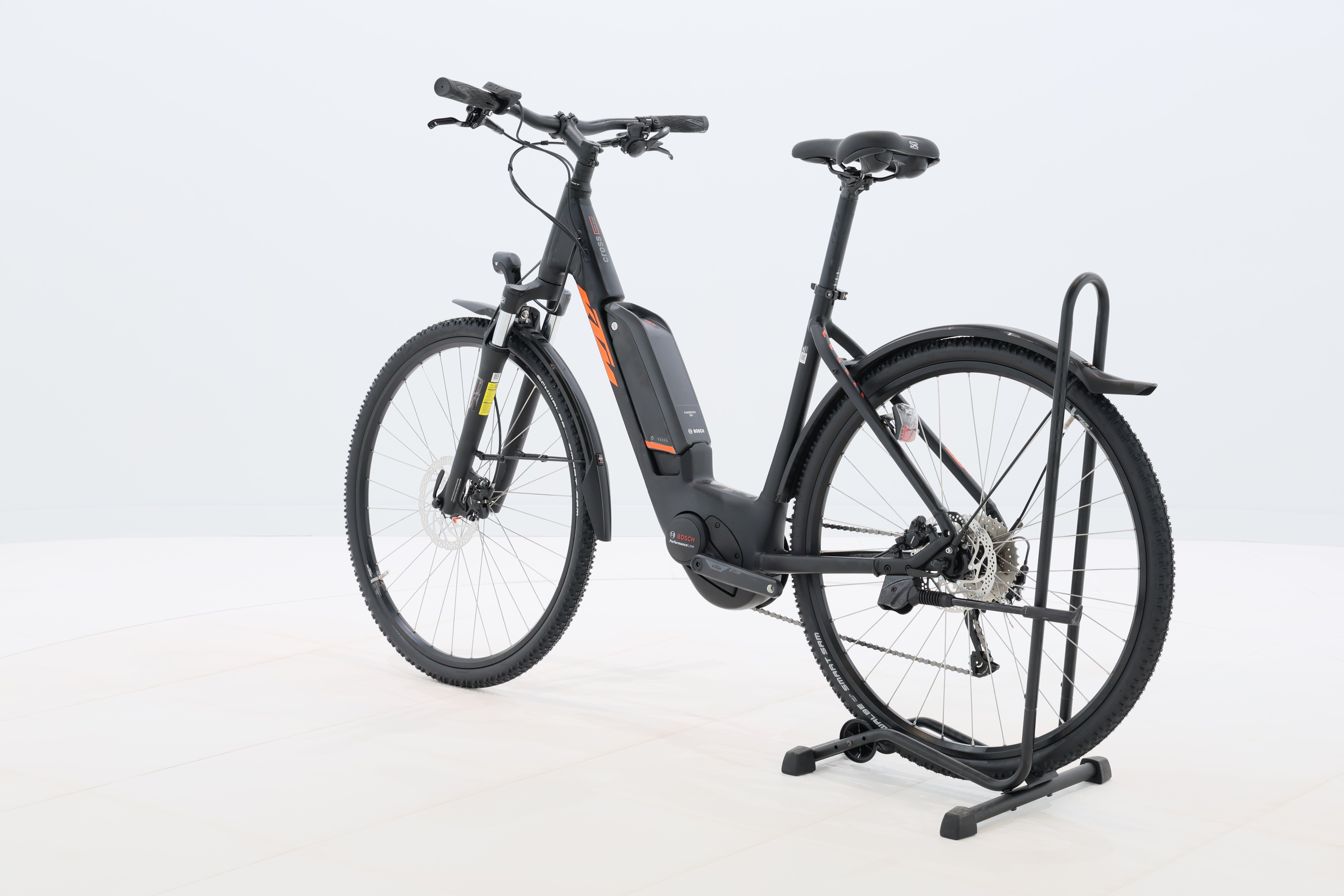 cdac011a-ce60-42d3-a742-3540f6b2d128