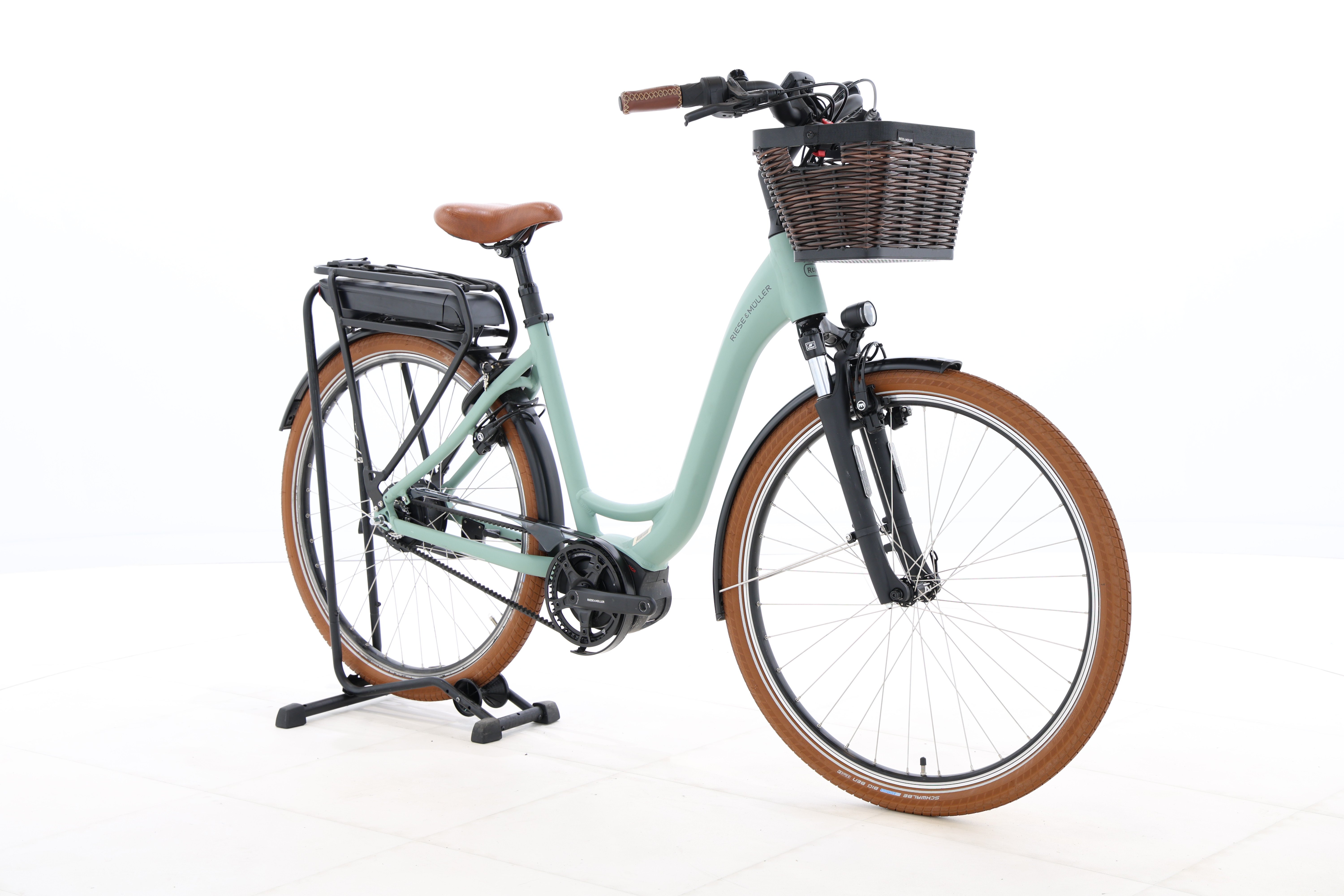 9a4b2236-4b55-4178-9ea4-00e1926f1f47