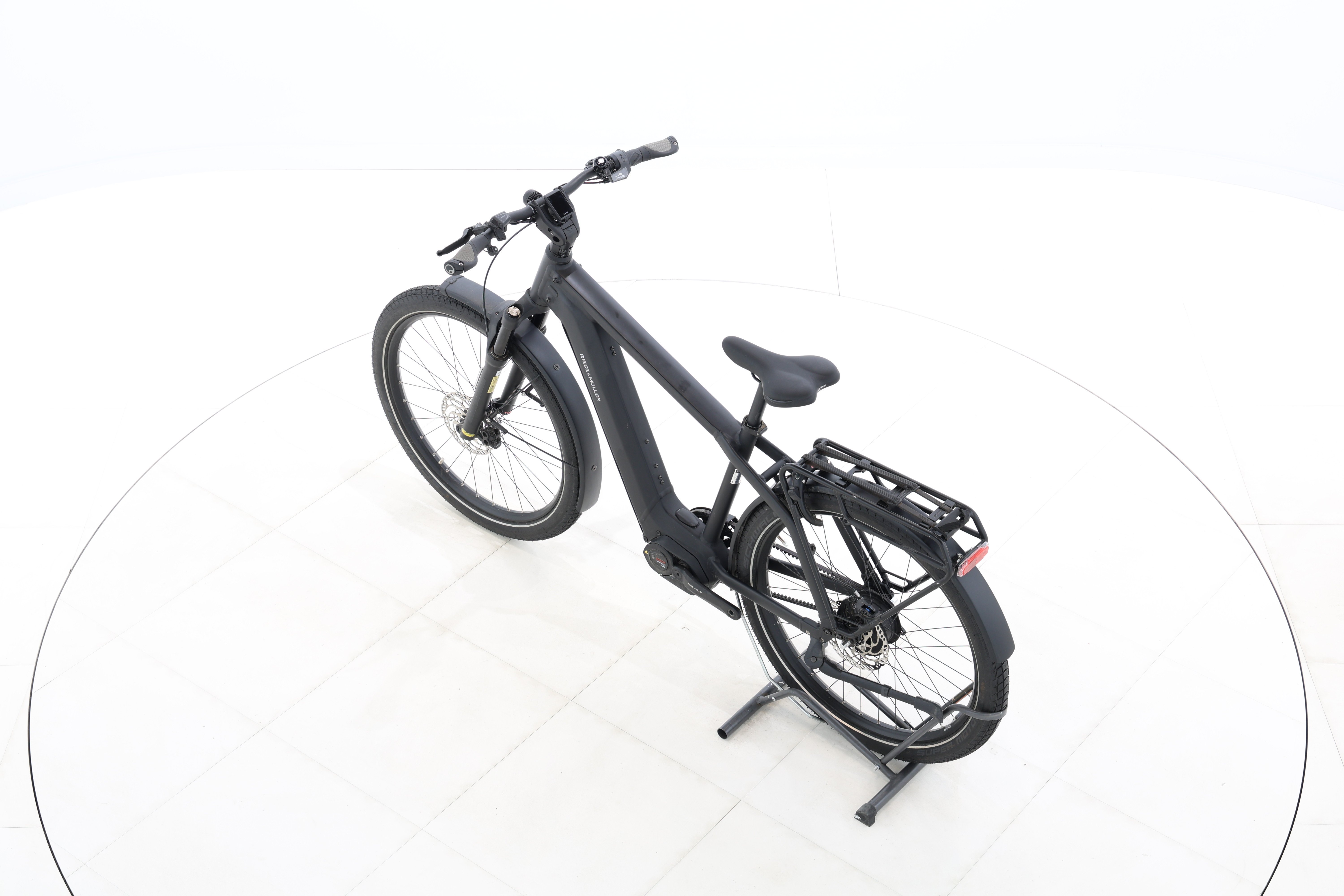 a7f5ad3e-72ee-419b-bbda-2740f0bd7b9a