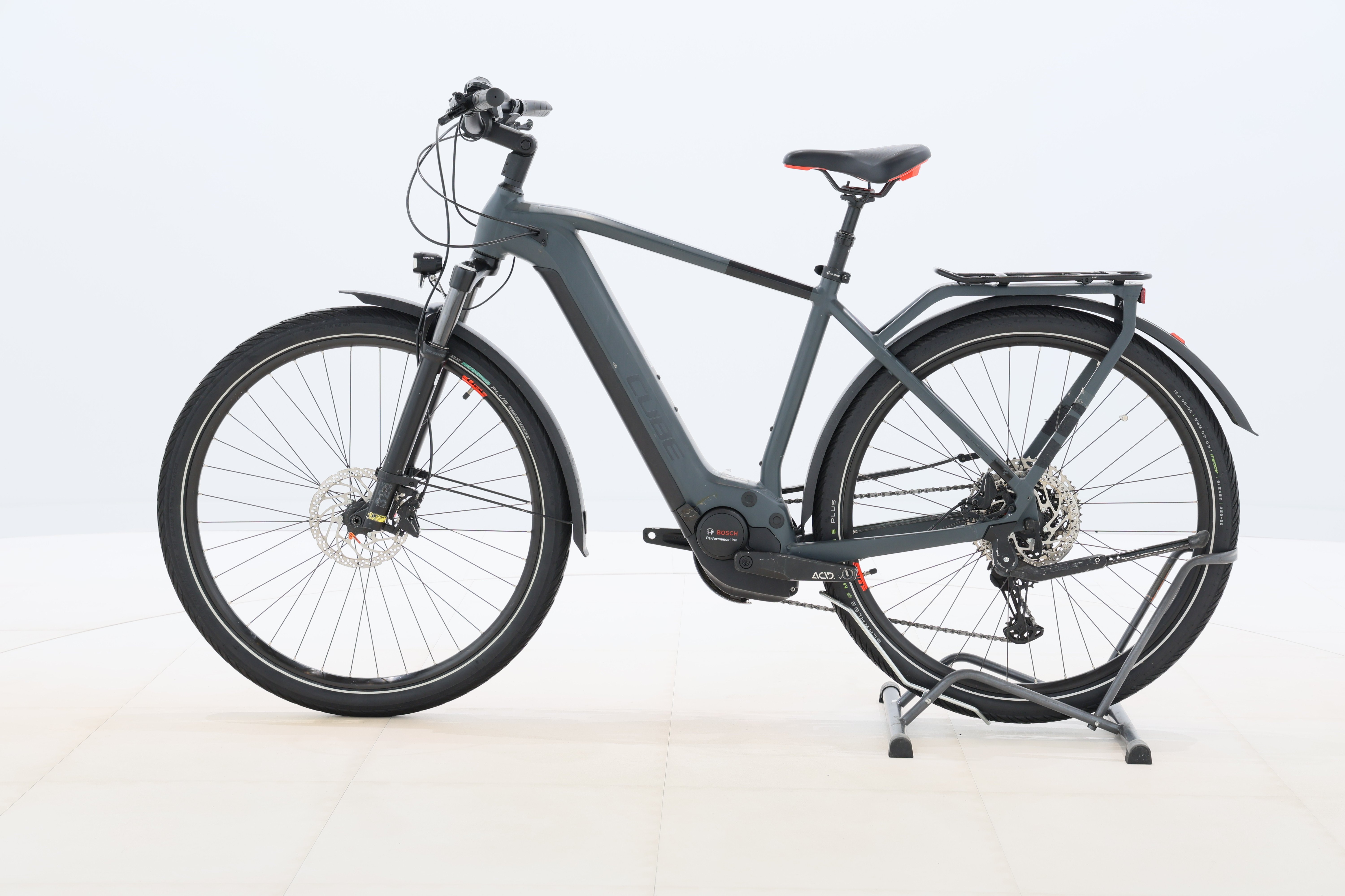 e97ca080-ed02-44aa-928d-5f9d5ecb4b28