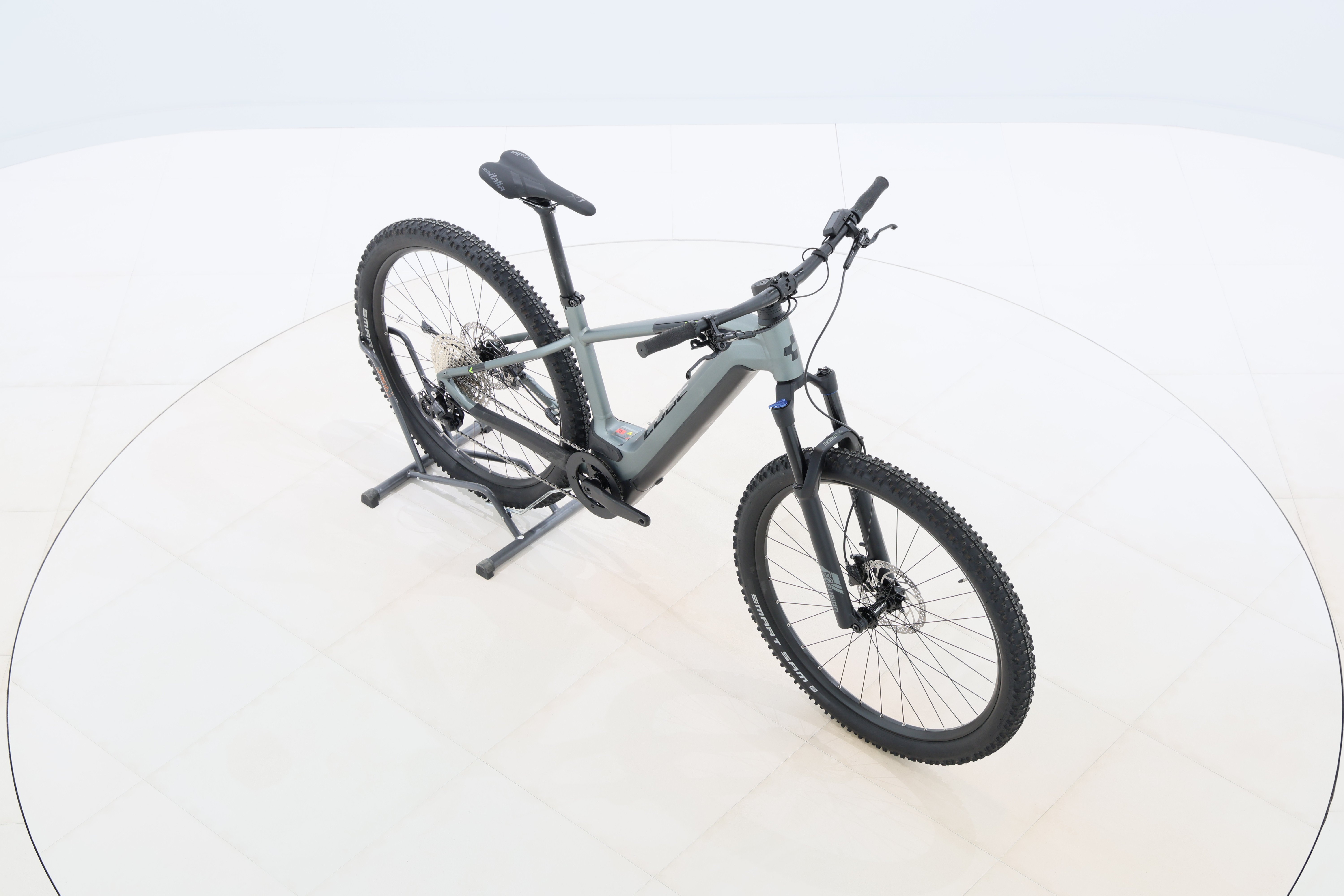 eb3bf79e-91ba-46ce-a439-f0dacab493f8