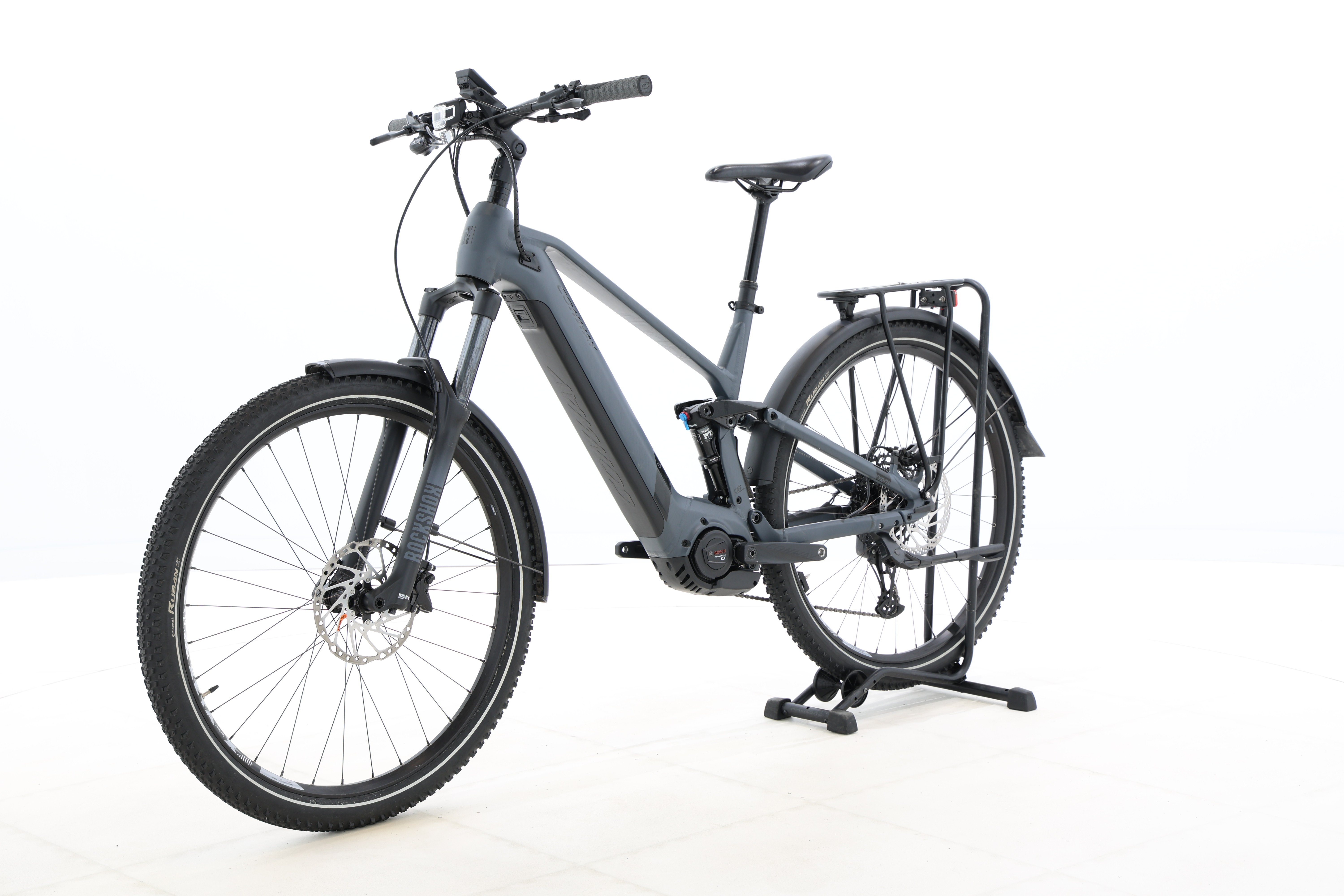 b5a58905-271c-42b6-b40c-1bc25949c3aa