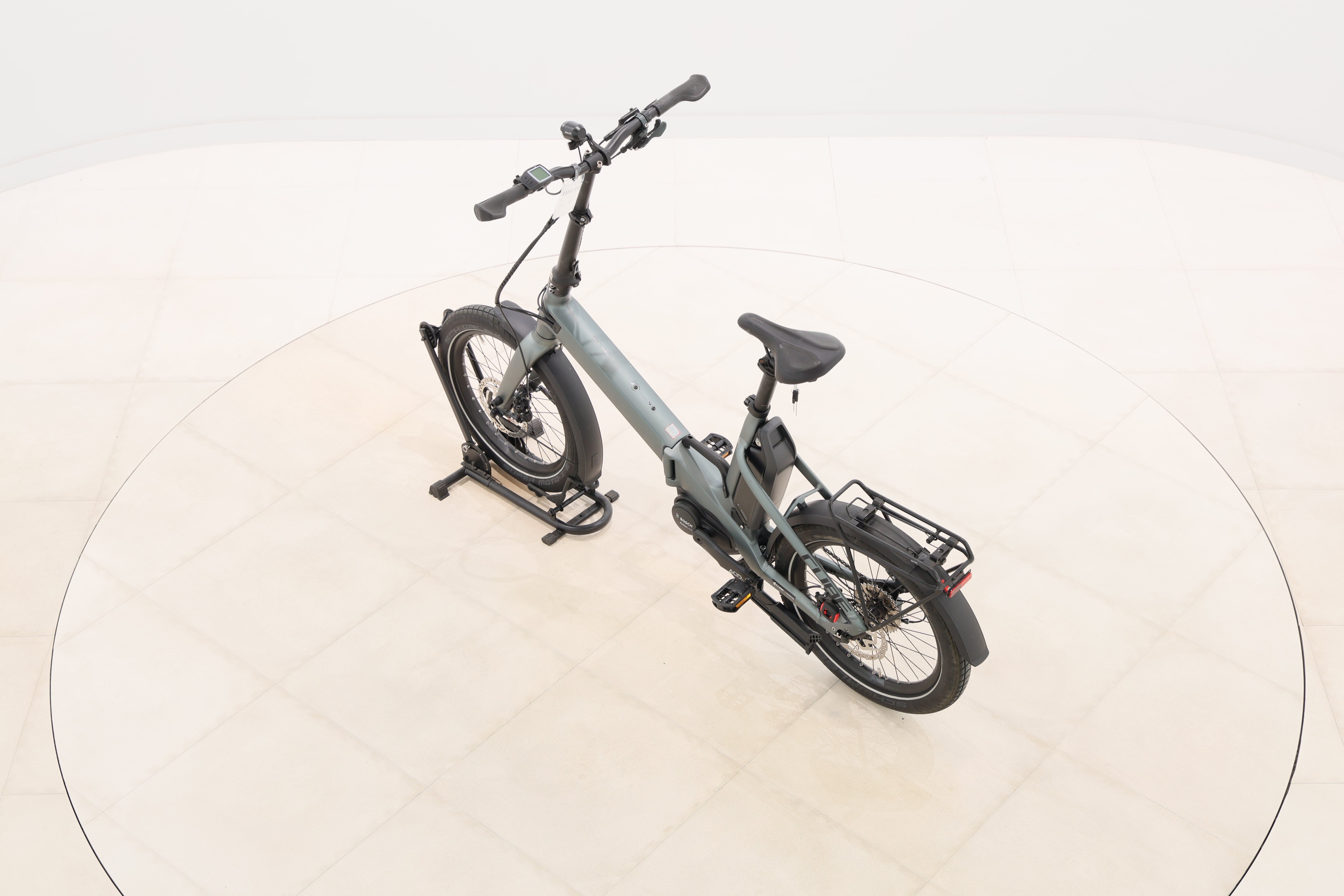 735bef40-8cad-475b-9335-59164102afef
