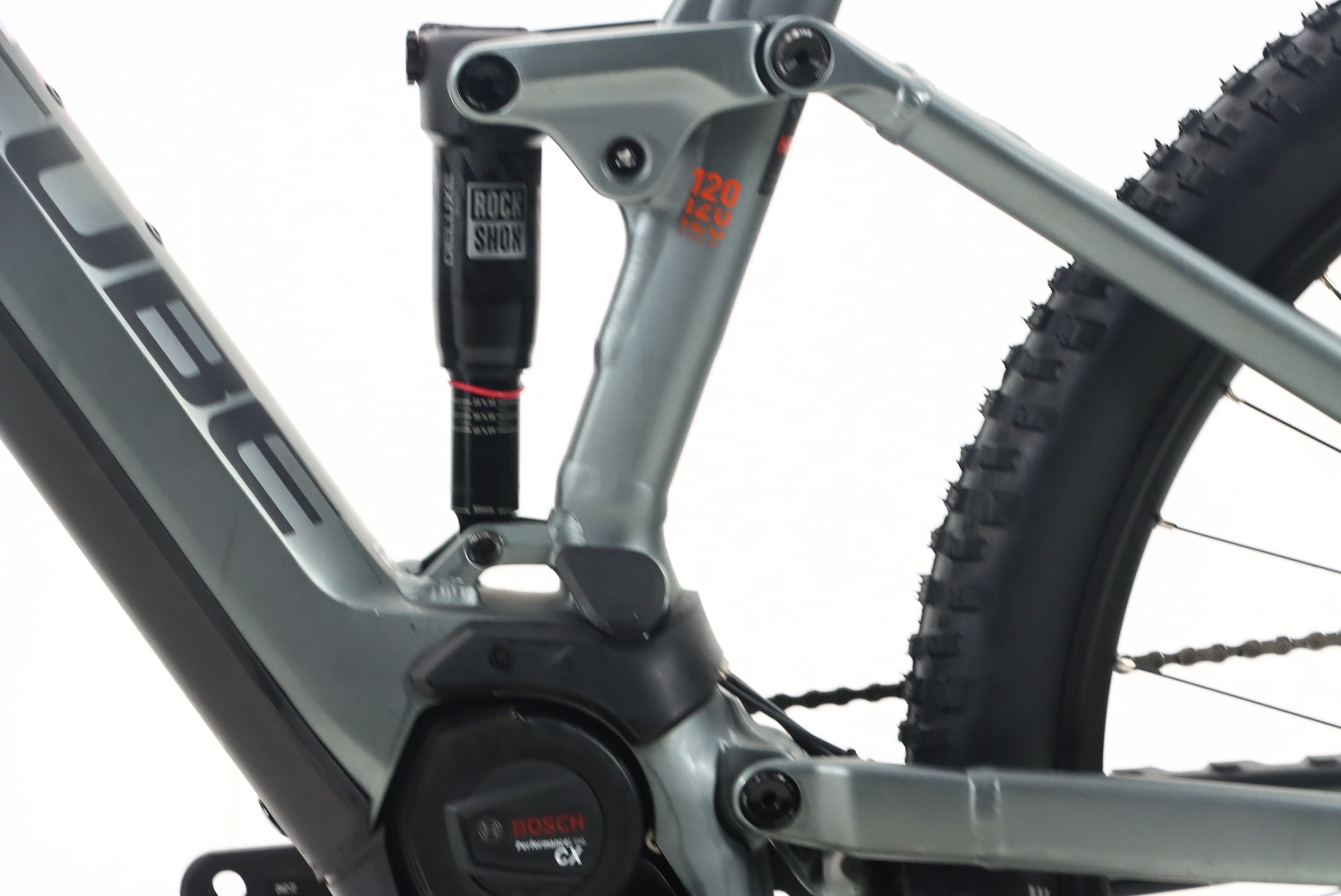 e9cf0d8d-c5bc-4c8d-b631-a5bf8d7f171d