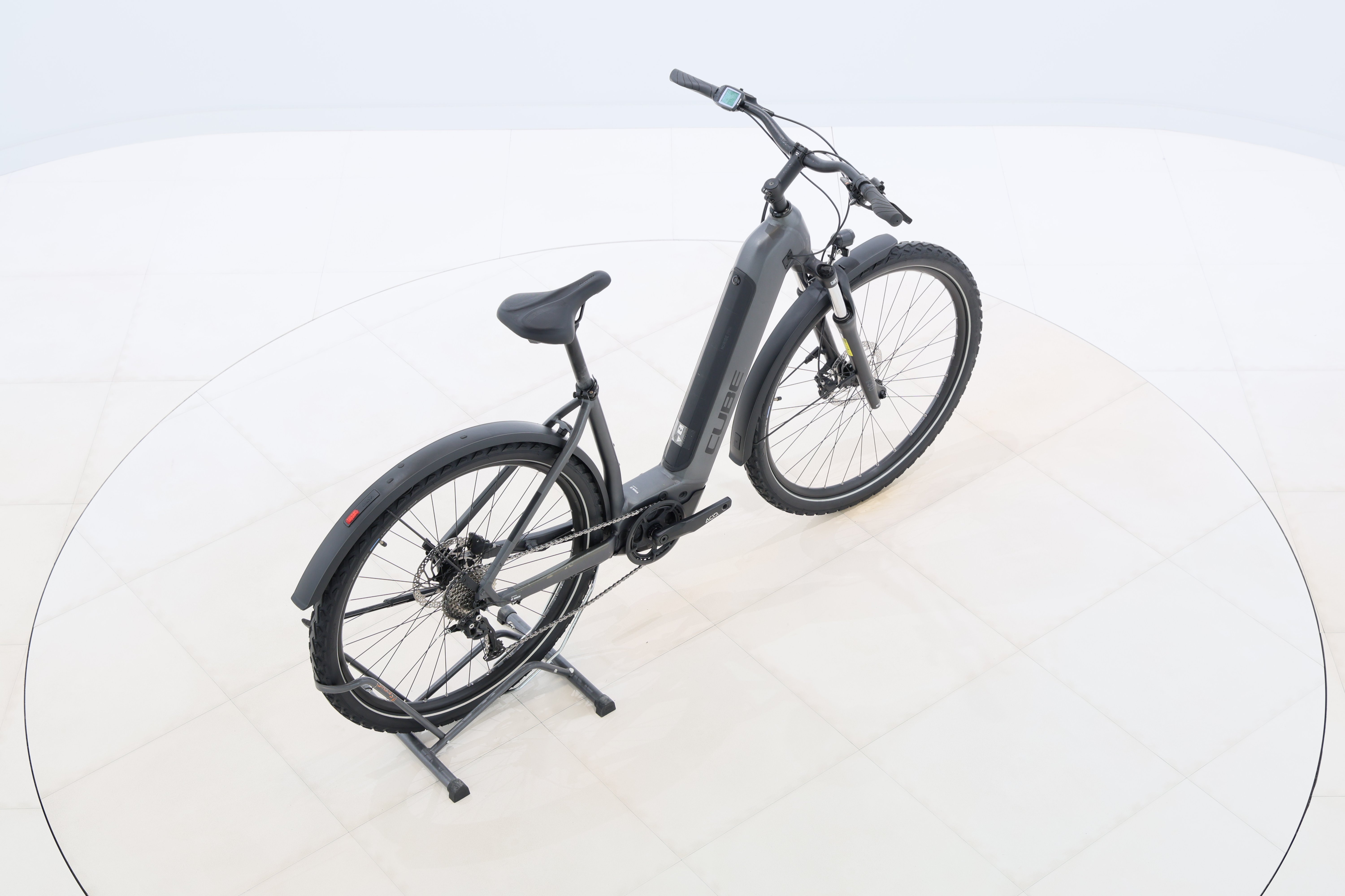 5b69670e-52b9-4546-9f44-b72362b14860