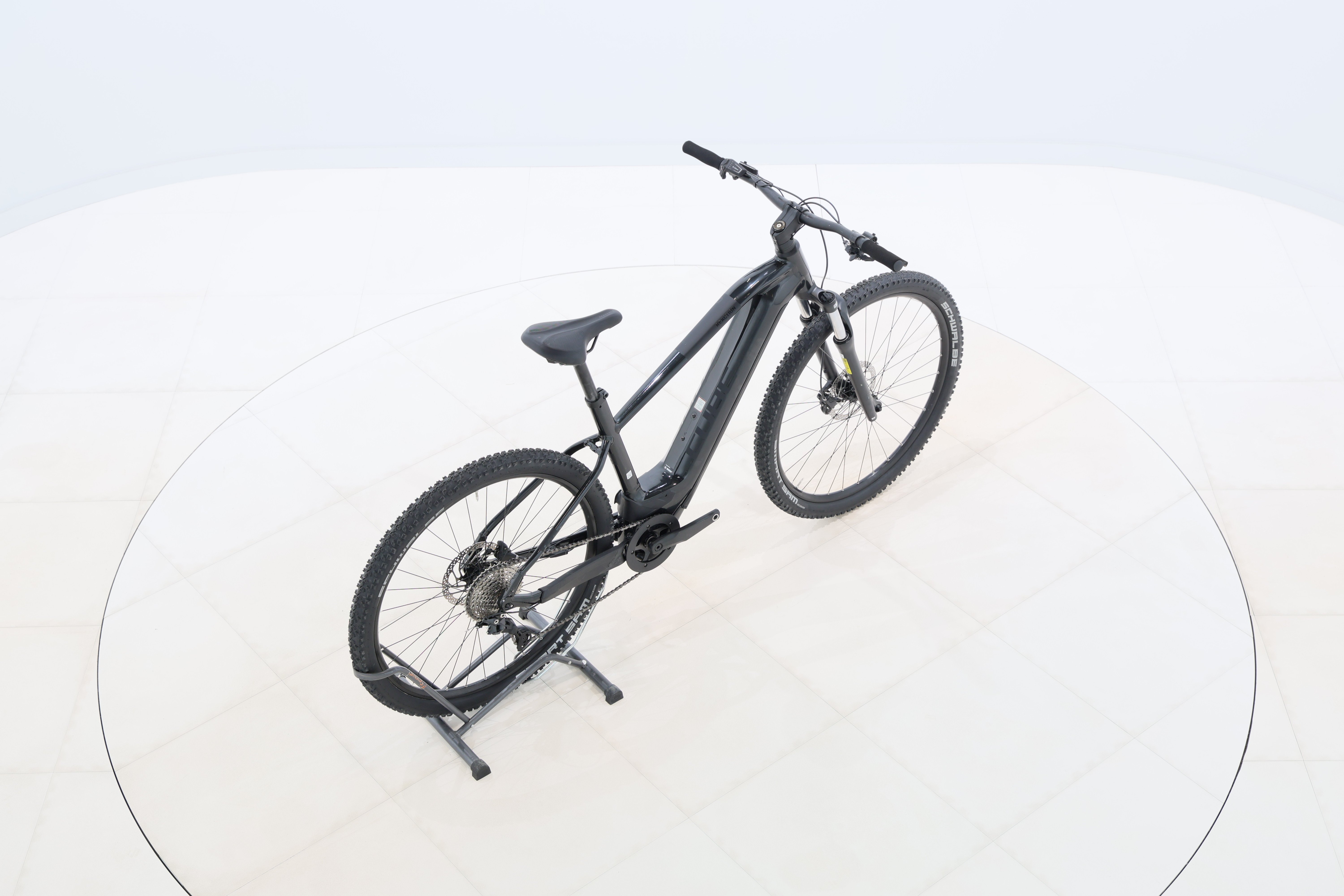 1d9b2395-dee7-4583-ad82-568ad33c6312