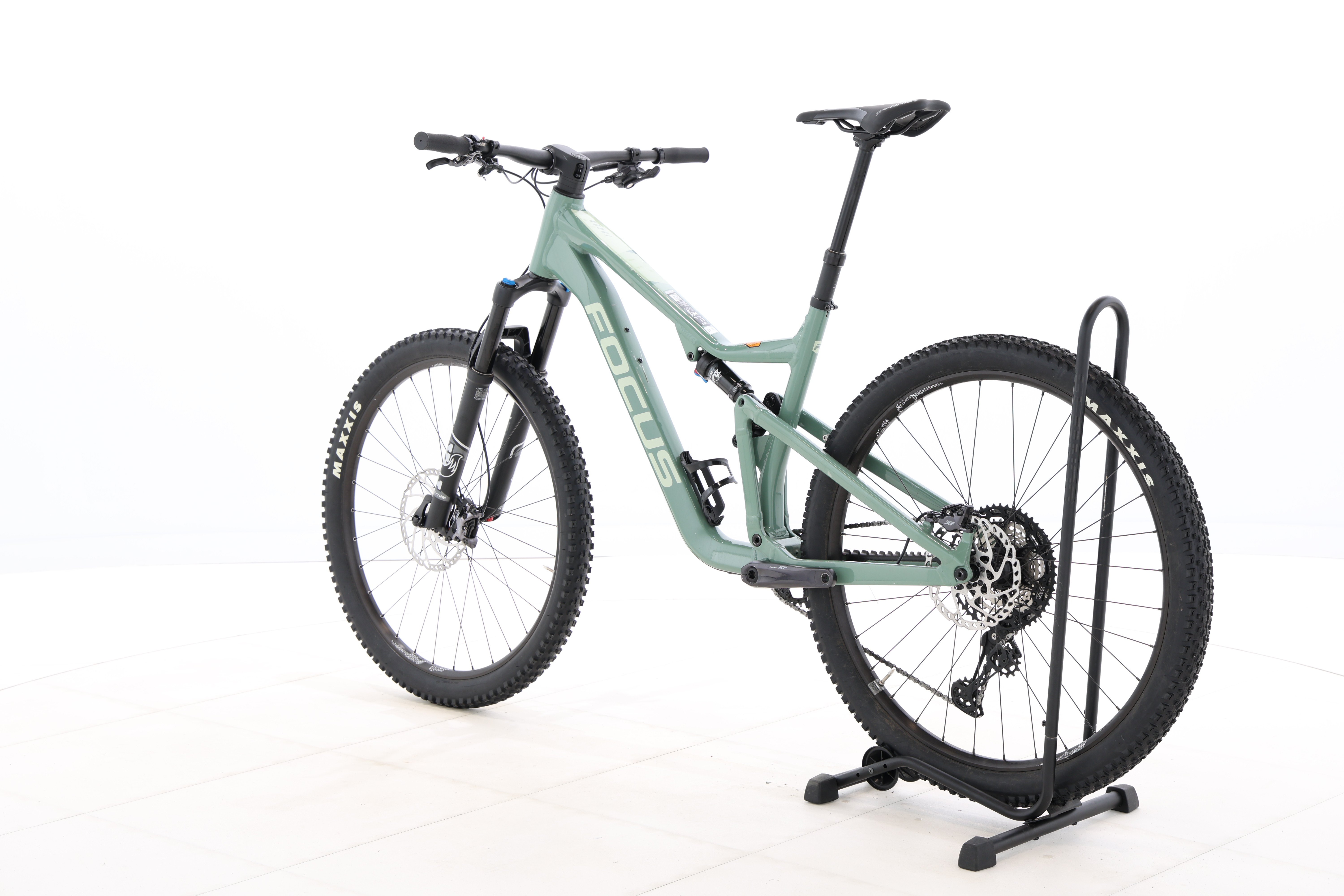 0a079daa-f189-42e3-b272-6e9e4e559948