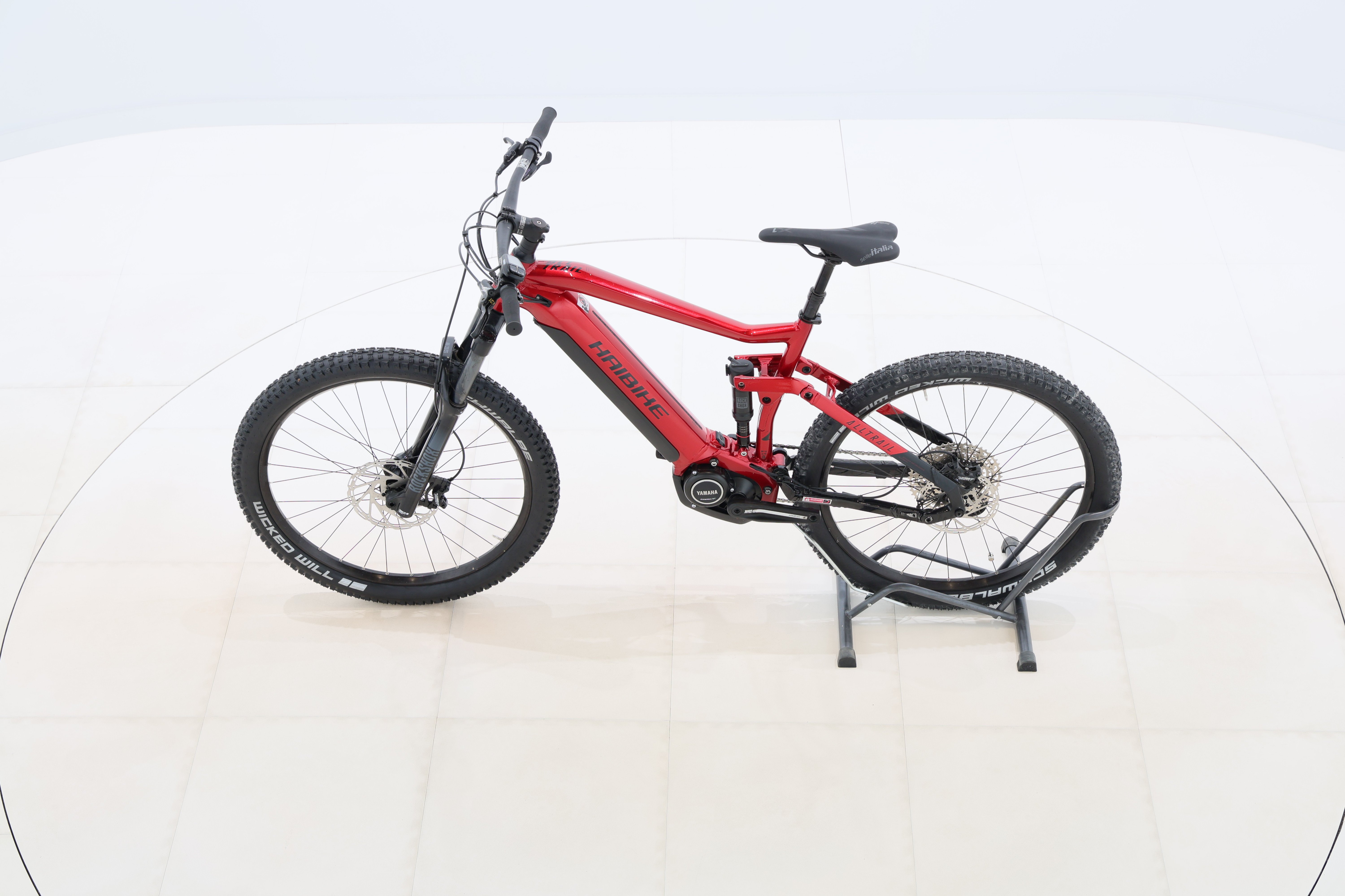 633a12e5-df81-4c30-9e55-053282f37b85