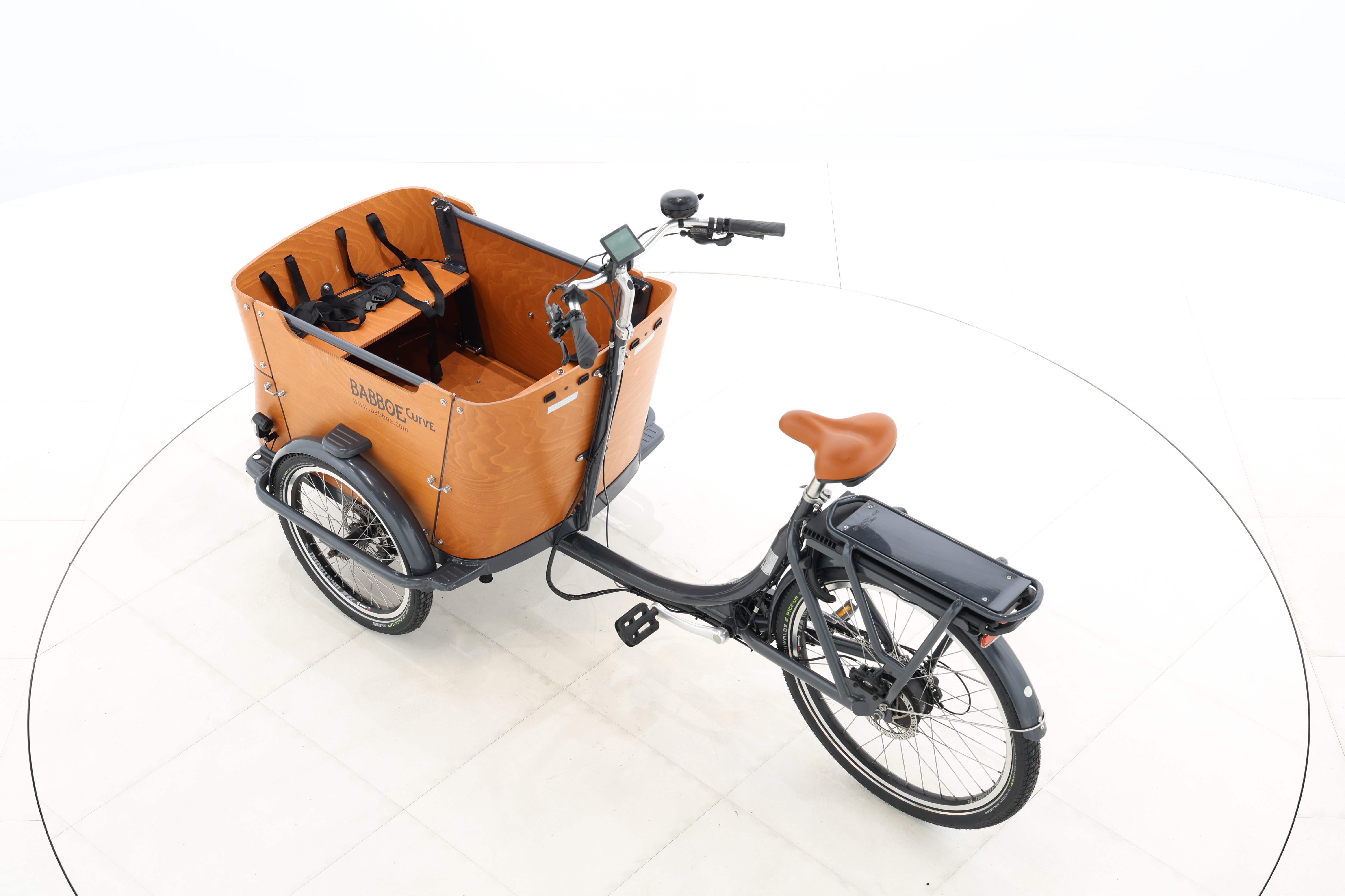 9b0fd4e0-b5dd-4235-bcfd-26590512e777