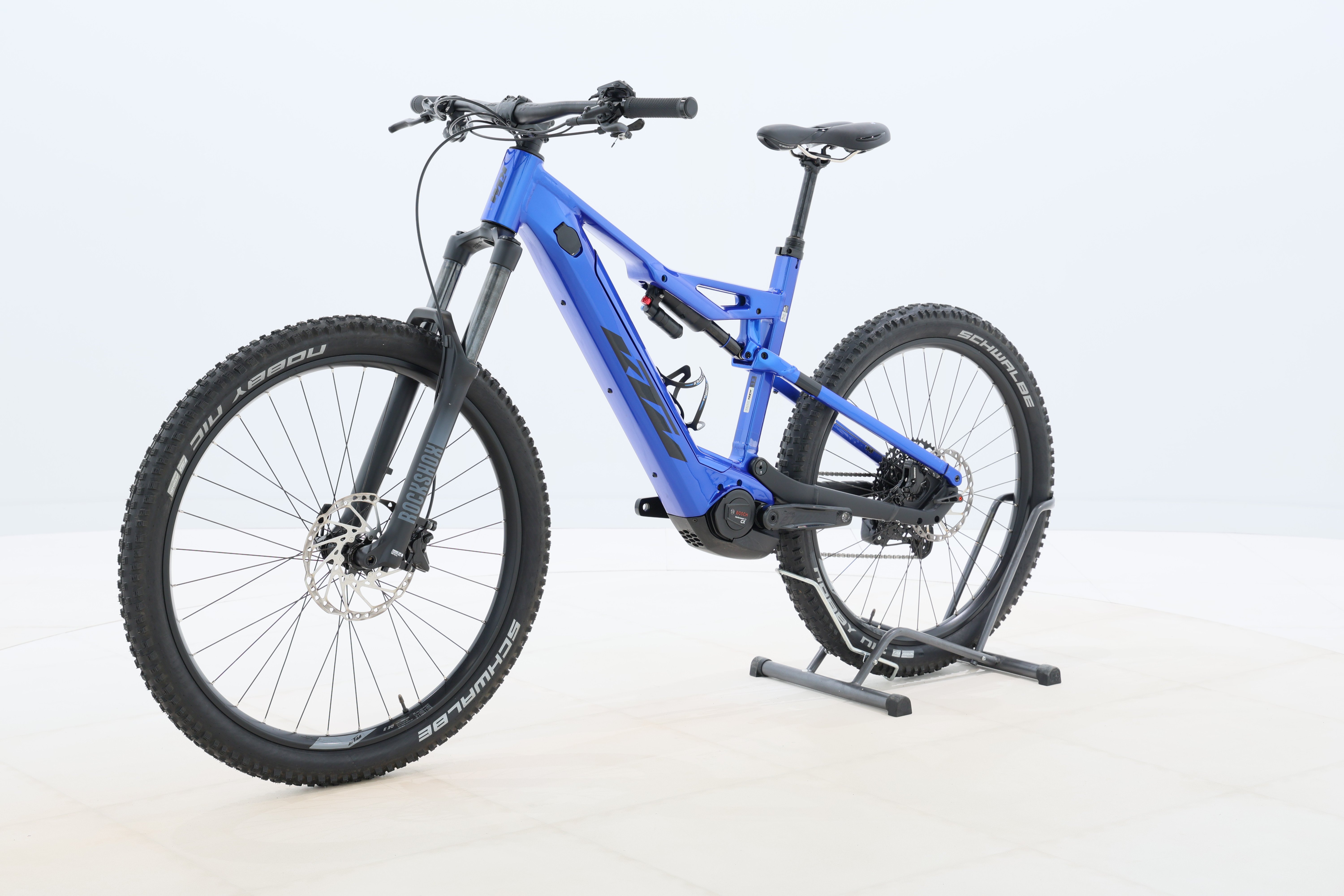 b4ab1319-f5fc-4123-a159-468d9258ab81