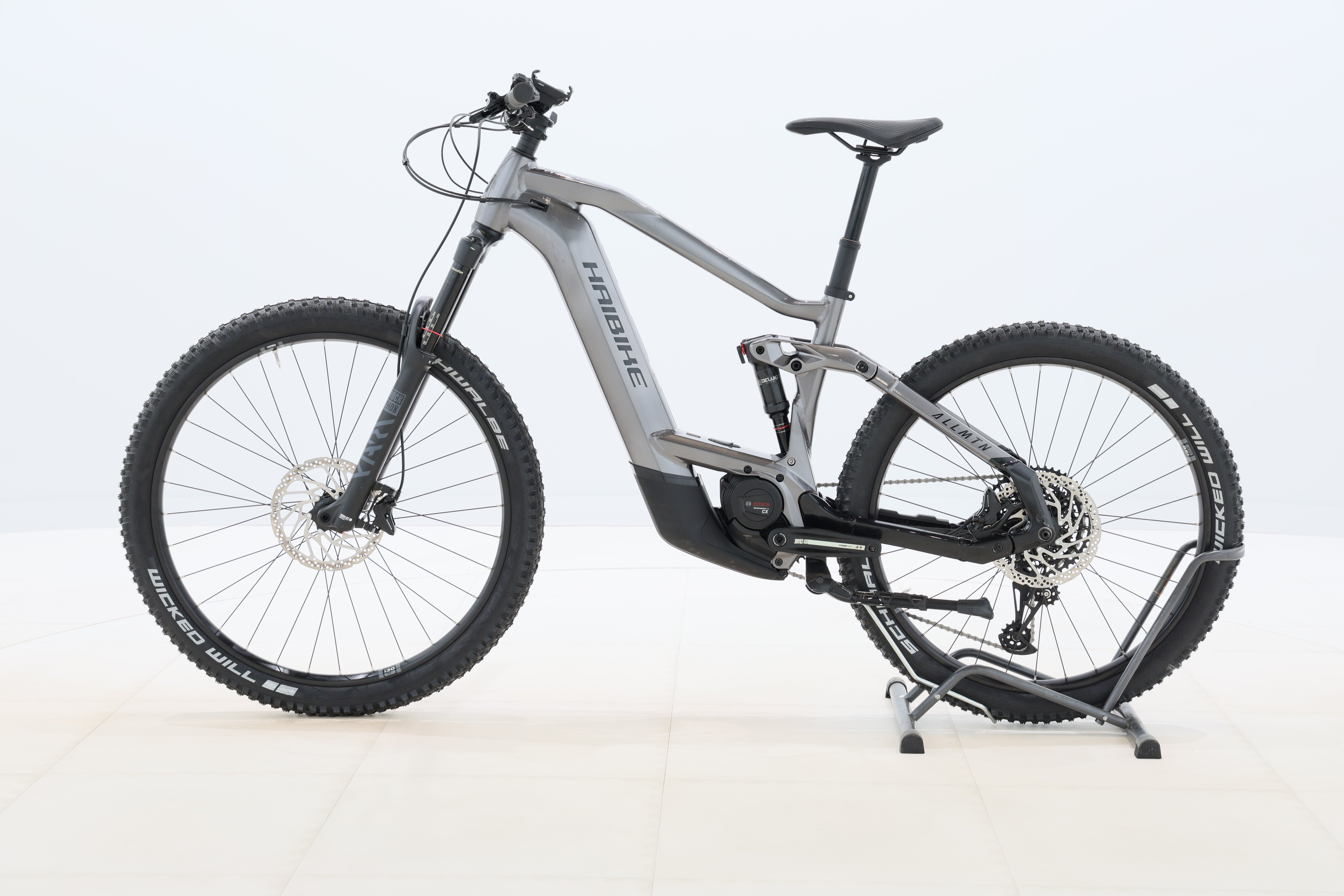 0ddbfe31-75a9-423a-b16b-50a657626512