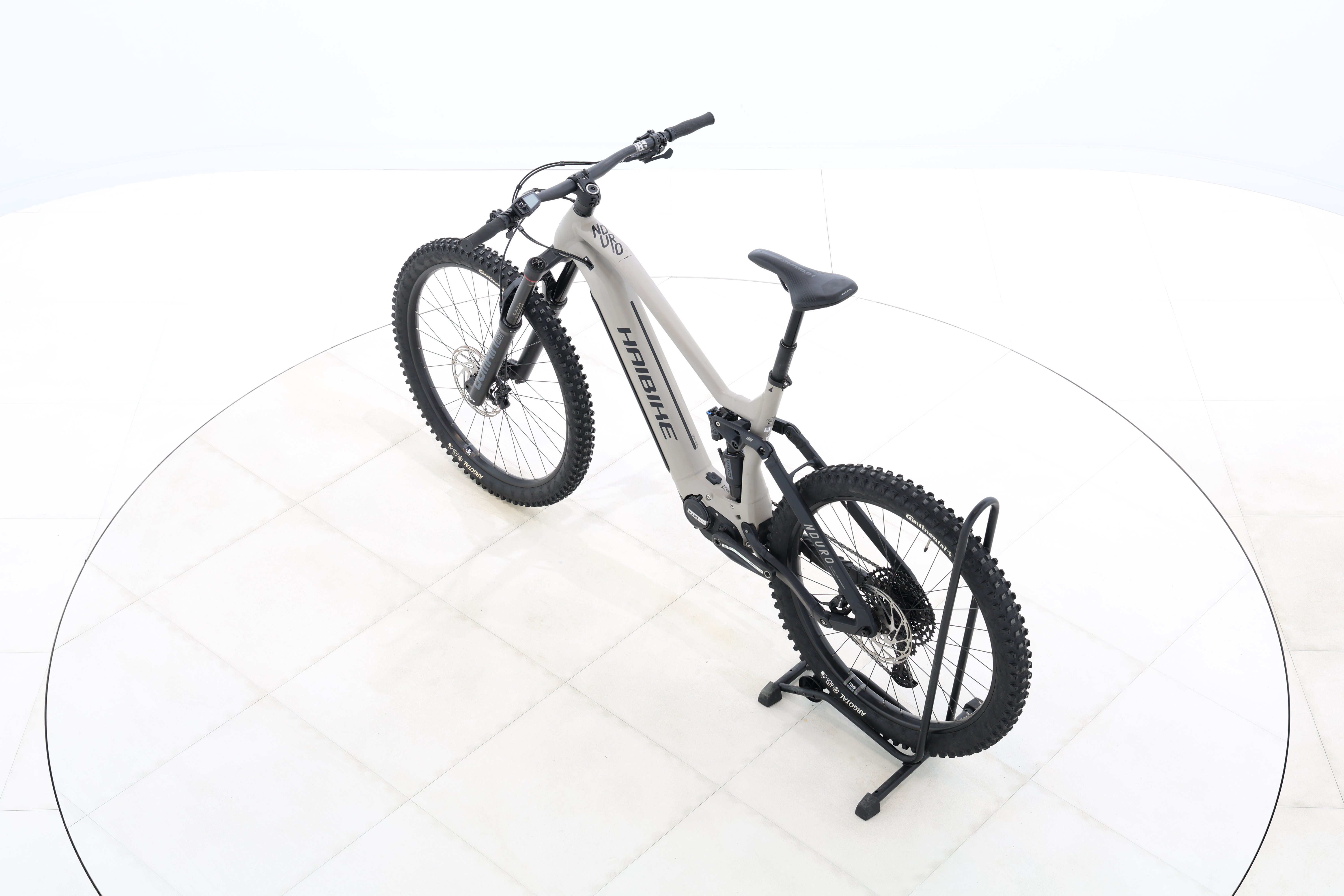 95158991-4876-40e8-a0a1-4f64a229e46e