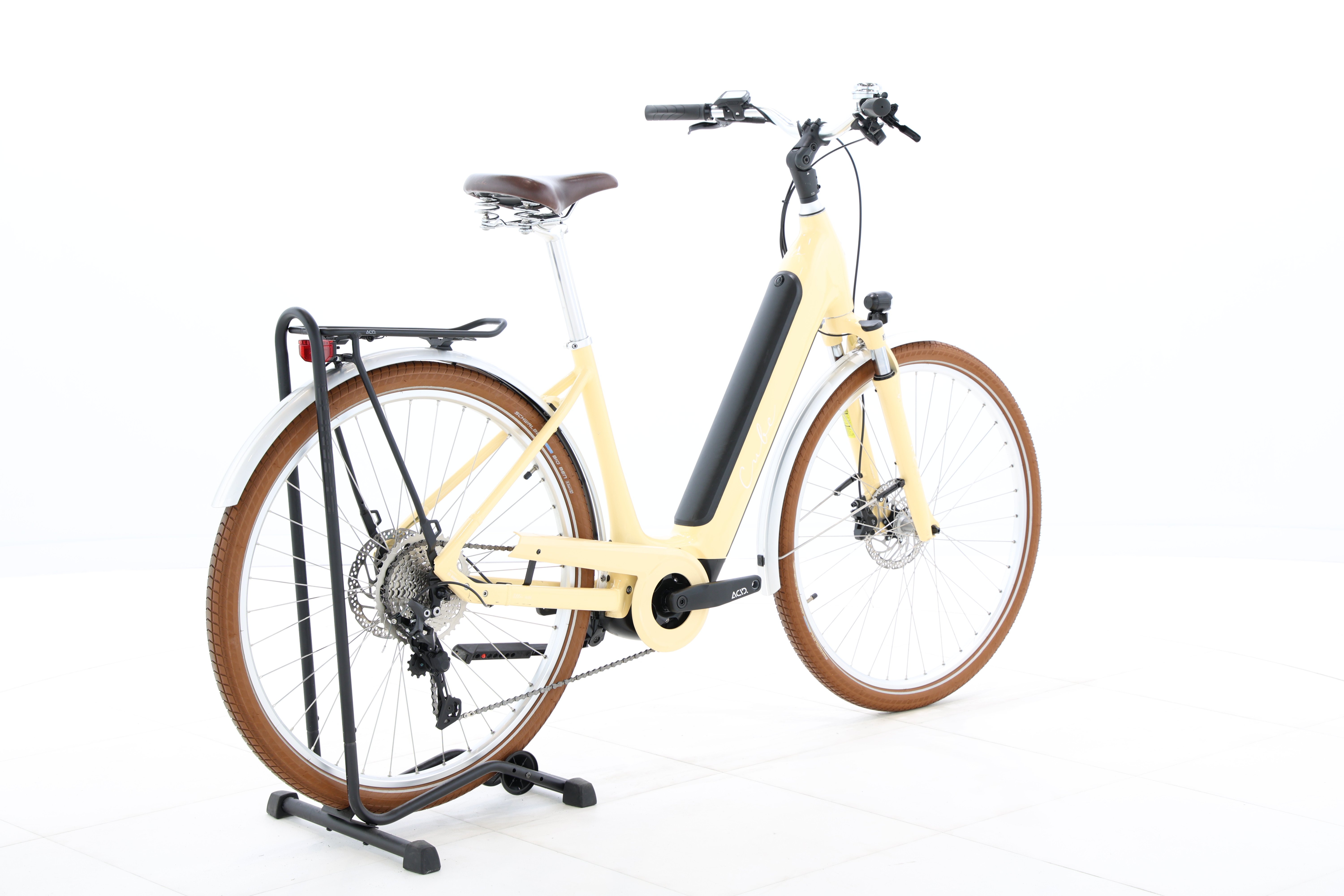 cfb32145-6701-470b-8b18-b86e949b9738