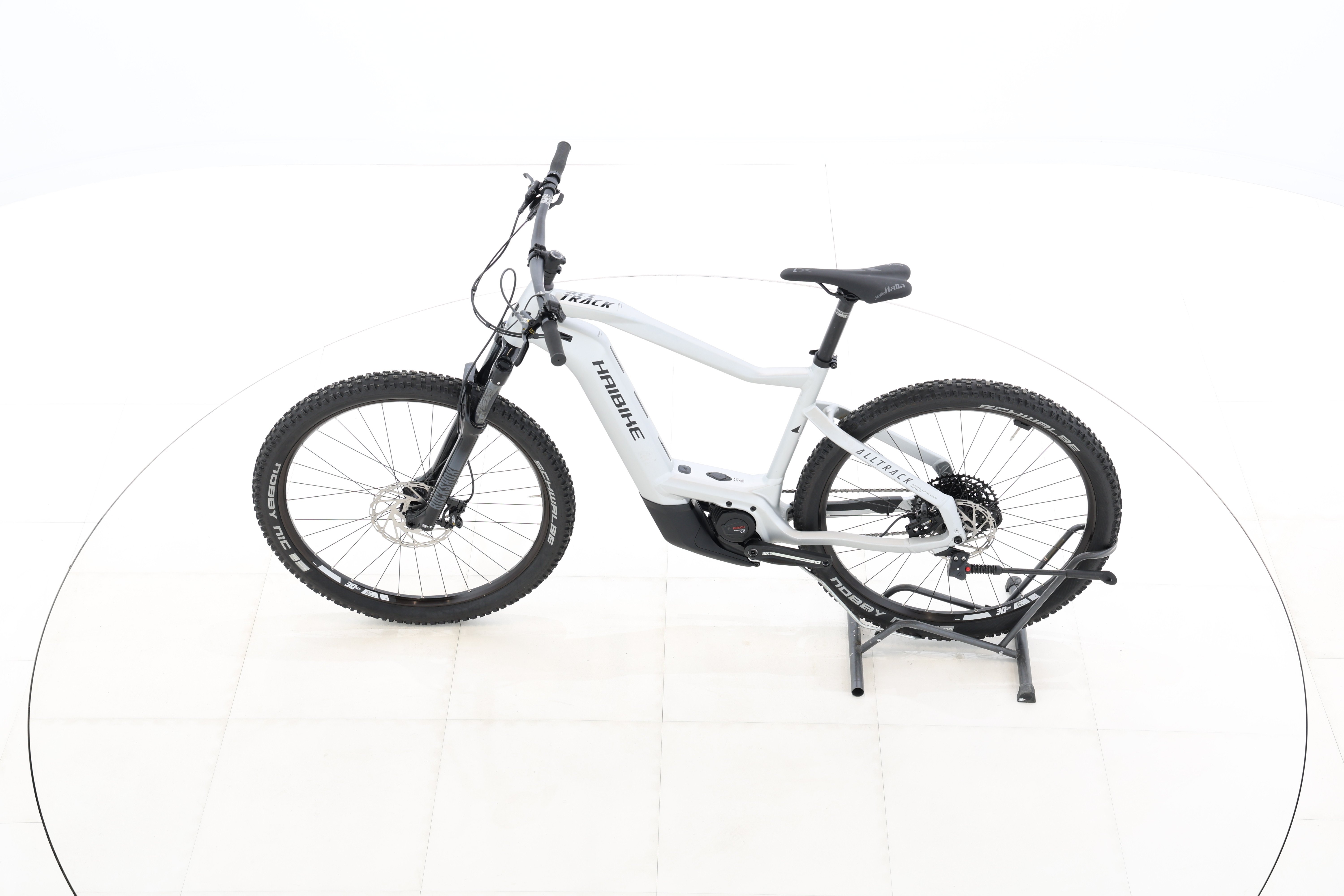 5293f6f9-951d-4ea8-9421-c233be3234de