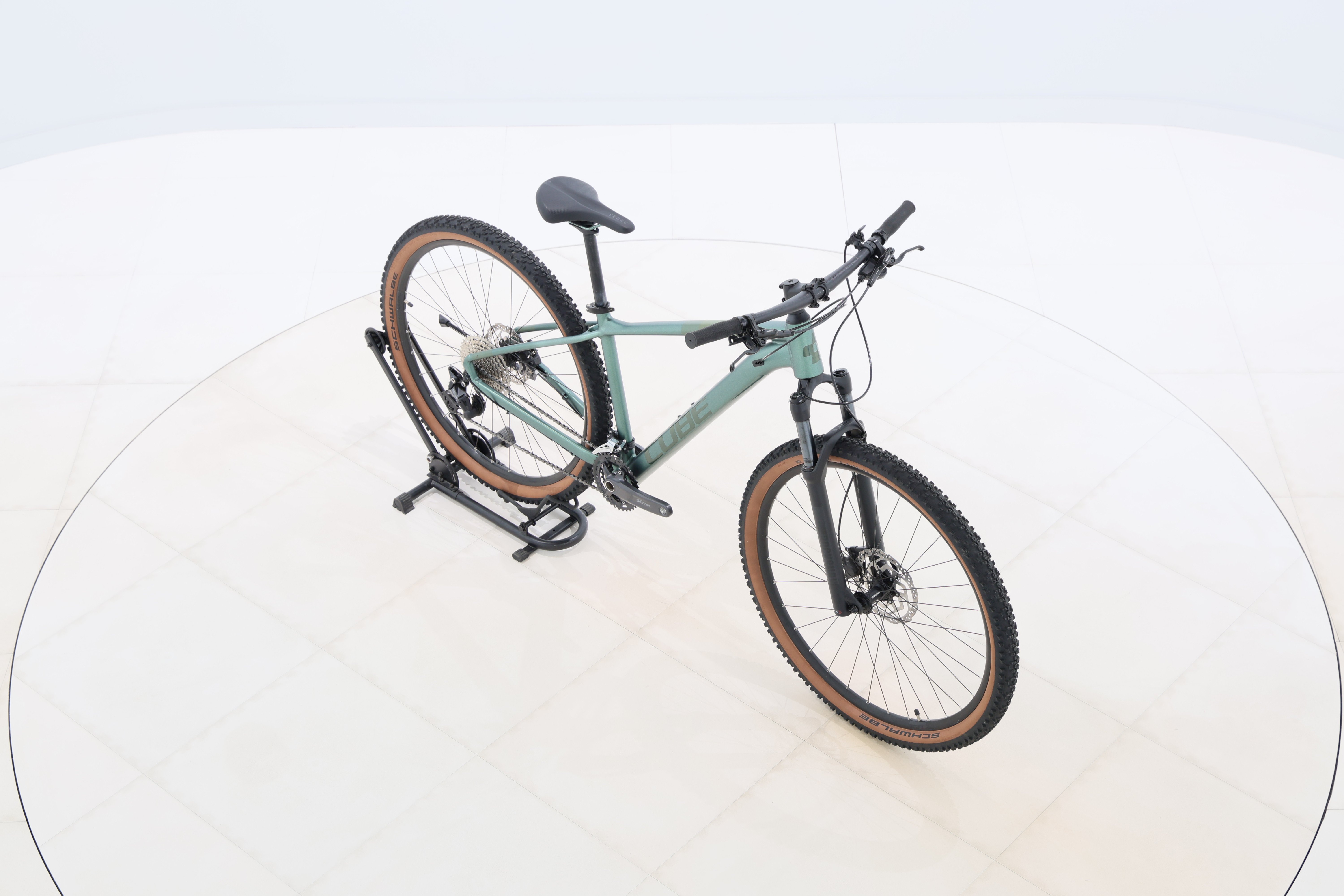 ce56a62f-99b2-414c-90f1-cc2948d0b3b7