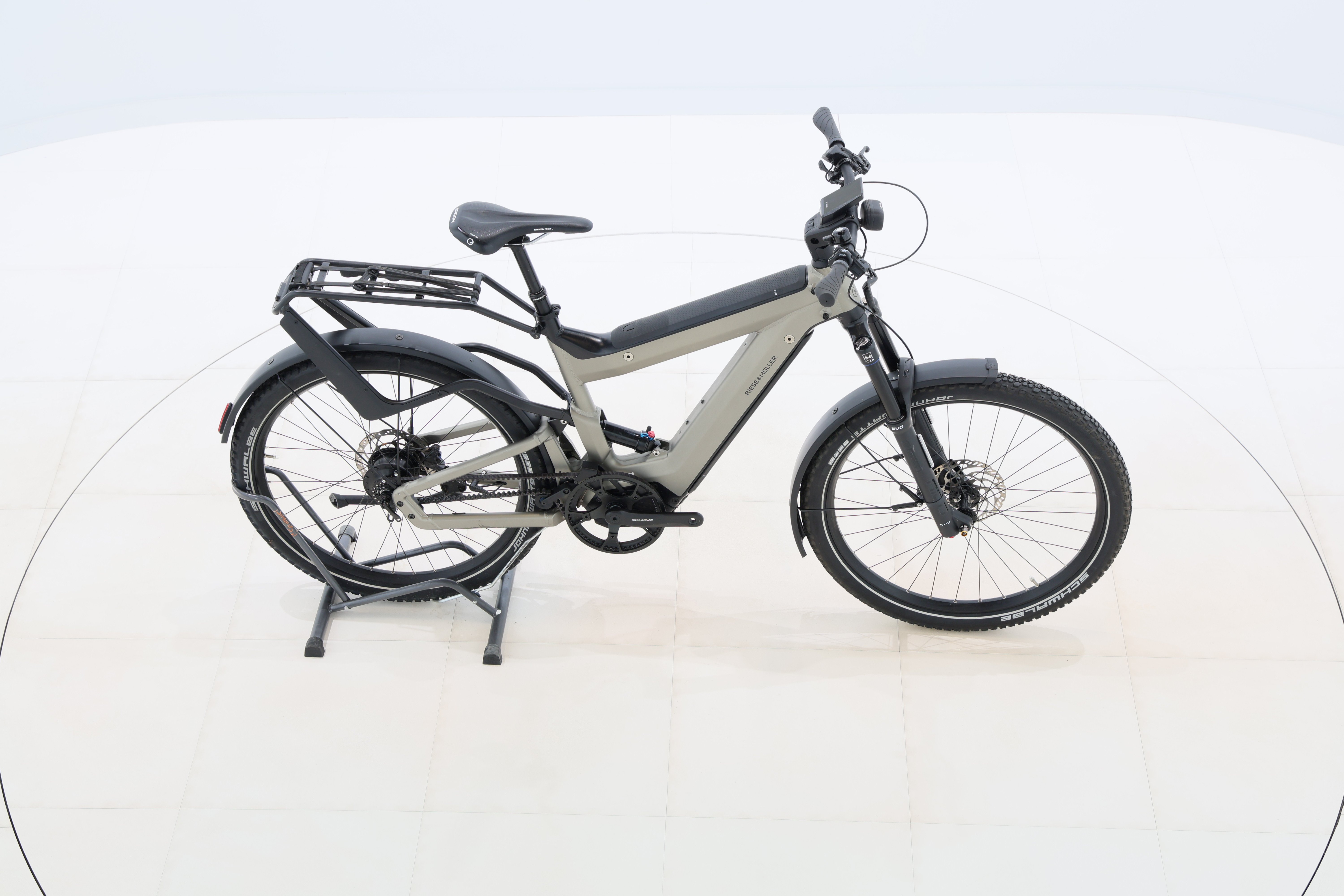 04cca609-b505-4ddb-a736-3cfa97a24fad