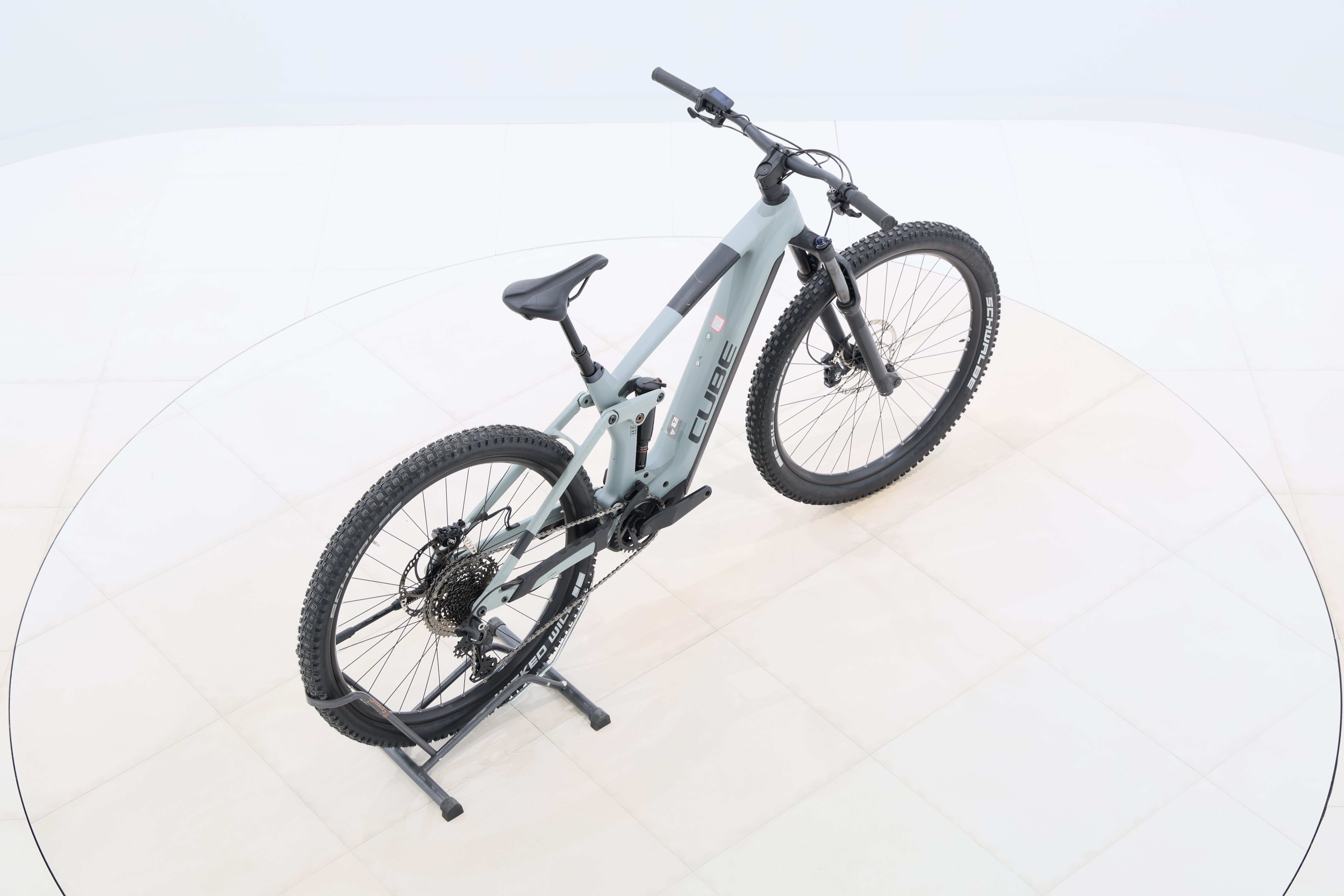 8115b129-f972-4be3-b48a-1b3480e4258a