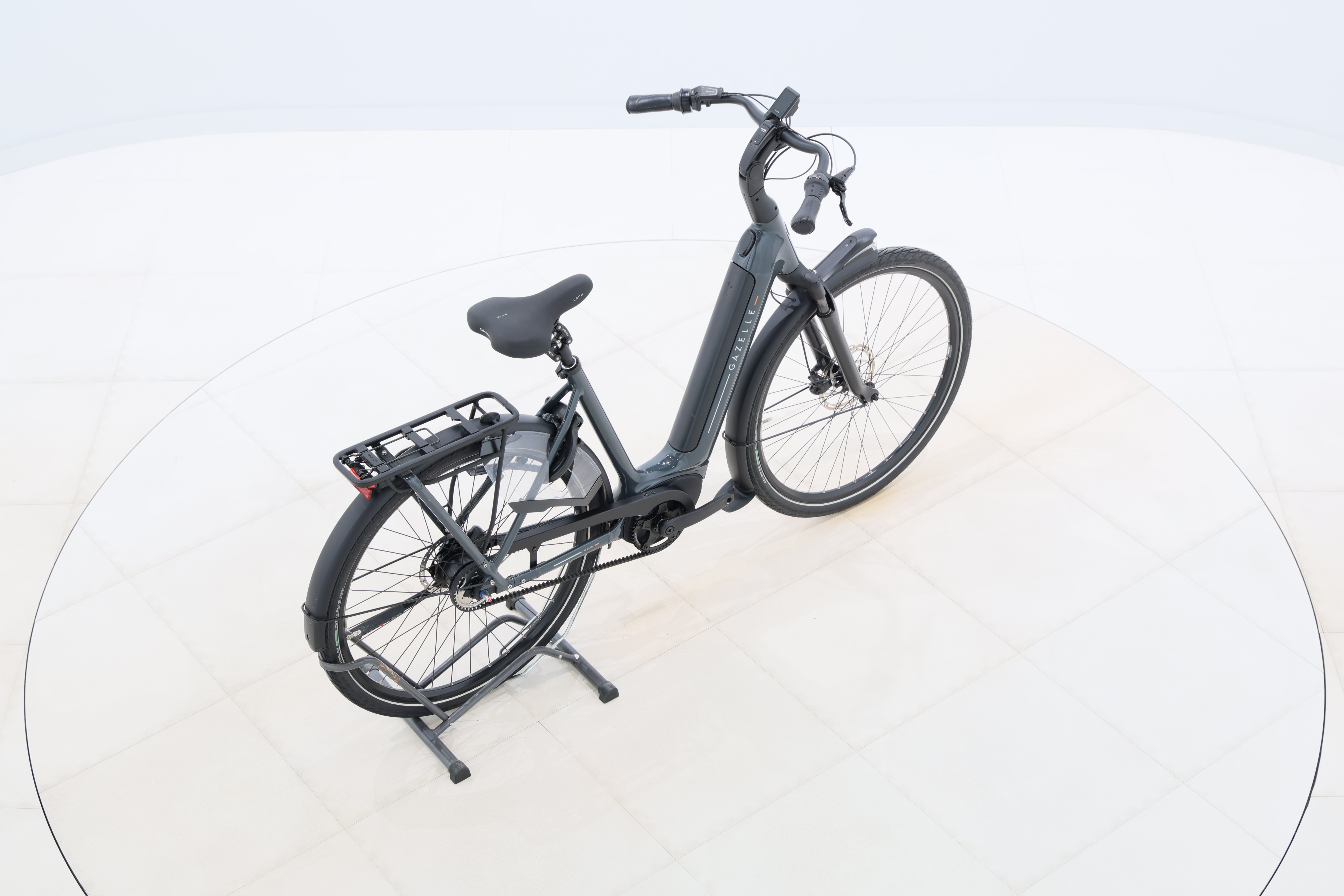 c0bfbdc0-021c-402b-9f48-1d25d2aea718